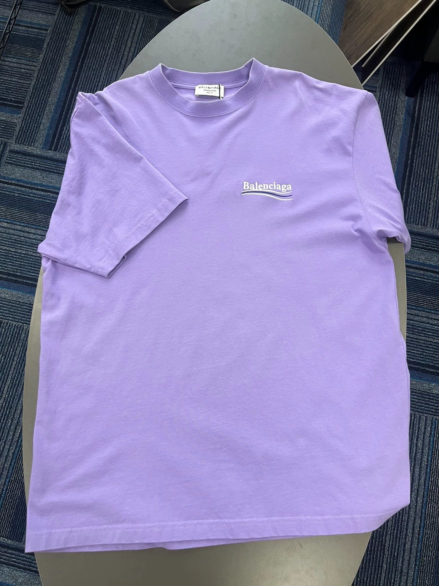 Balenciaga Balenciaga Cola Logo Short sleeved T-shirt Size US S / EU 44-46 / 1 - 1 Thumbnail