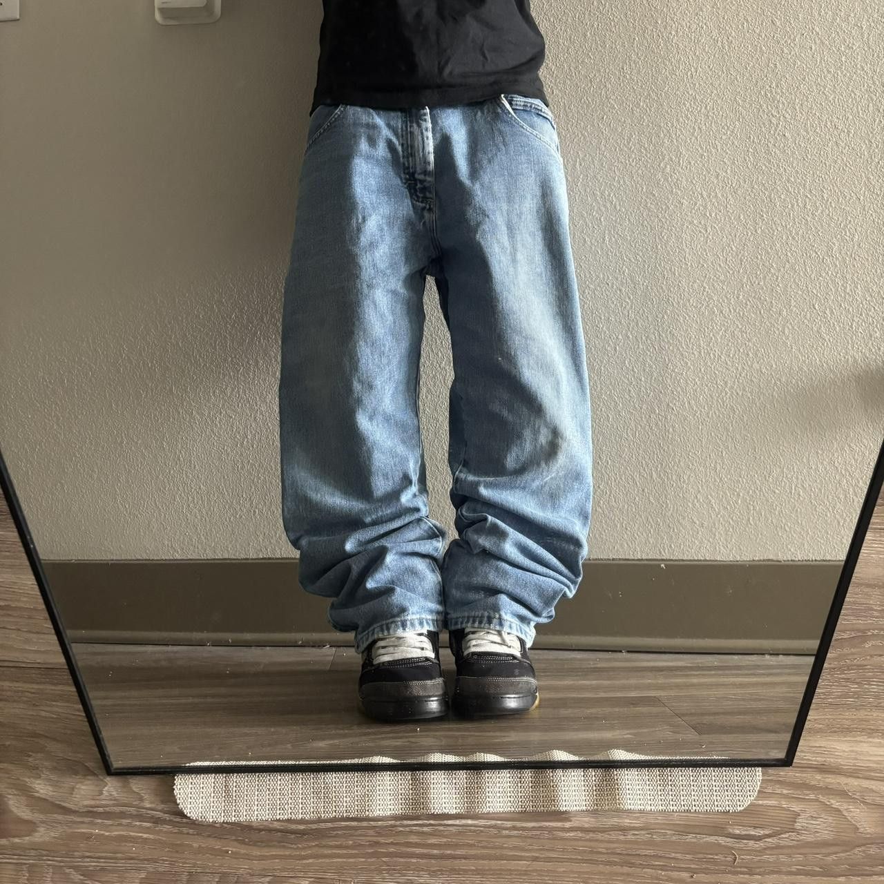 Vintage Crazy Vintage Y2K/2000s Medium Wash Workwear Essential Denim Jeans! 36x30 Size US 36 / EU 52 - 1 Thumbnail