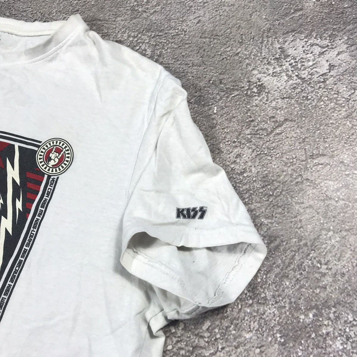 Vintage Vintage 90s Kiss Band Graphic Tee Horror Punk Rock Grunge M Size US M / EU 48-50 / 2 - 4 Thumbnail