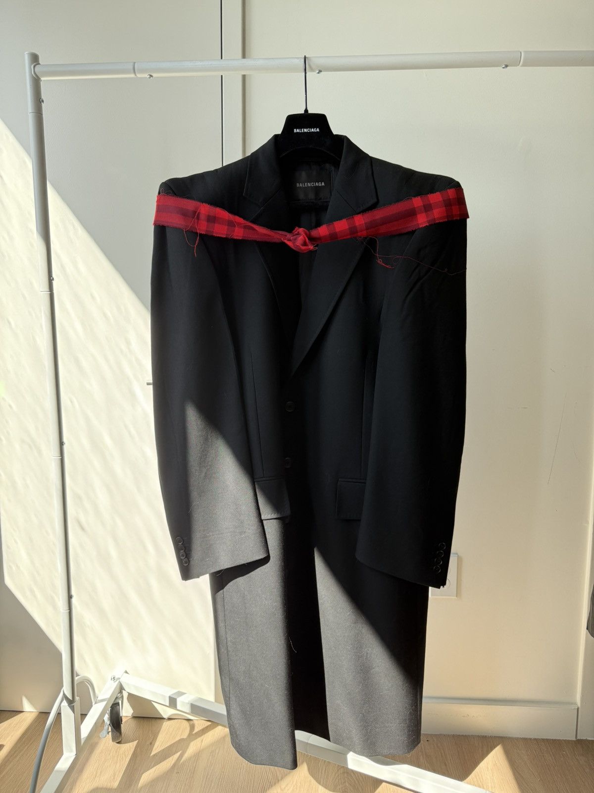 Balenciaga (RUNWAY SAMPLE) Balenciaga 24SS SB Boxy Coat in black Size US M / EU 48-50 / 2 - 1 Thumbnail