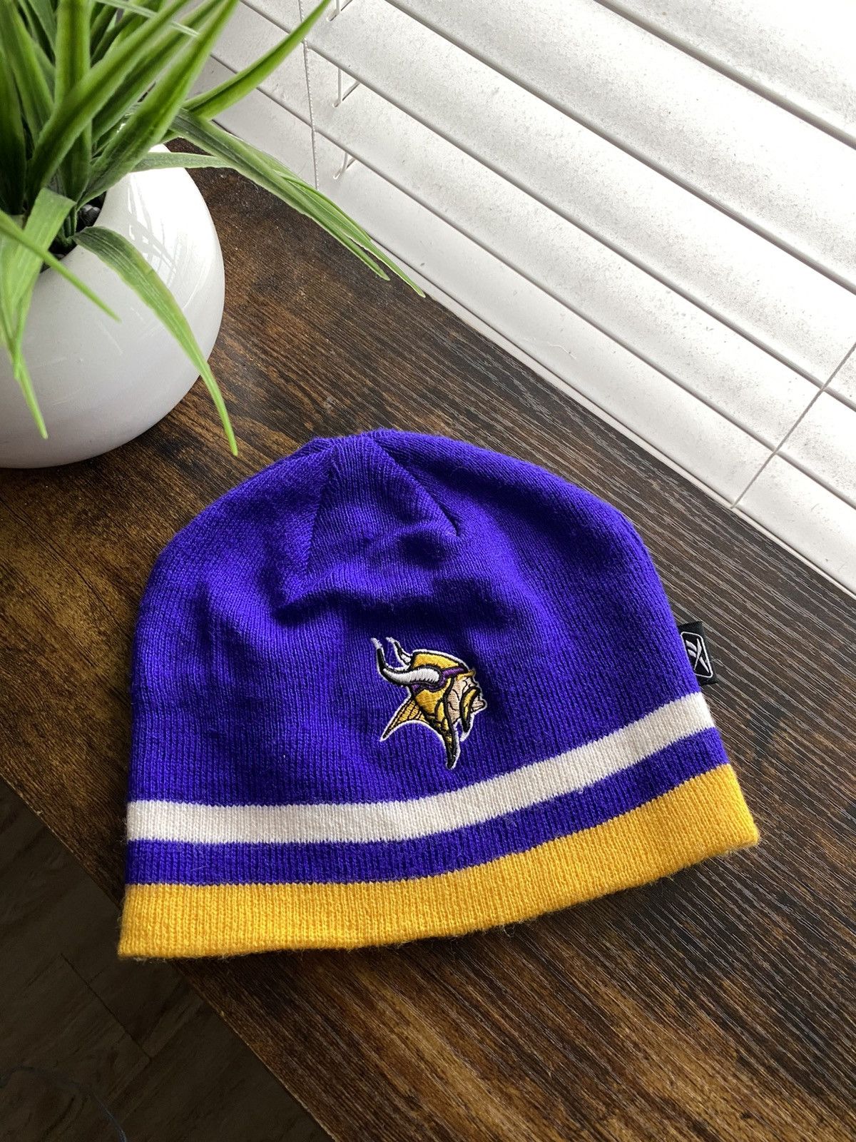 NFL Y2K Minnesota Vikings Skully Beanie Size ONE SIZE - 1 Thumbnail