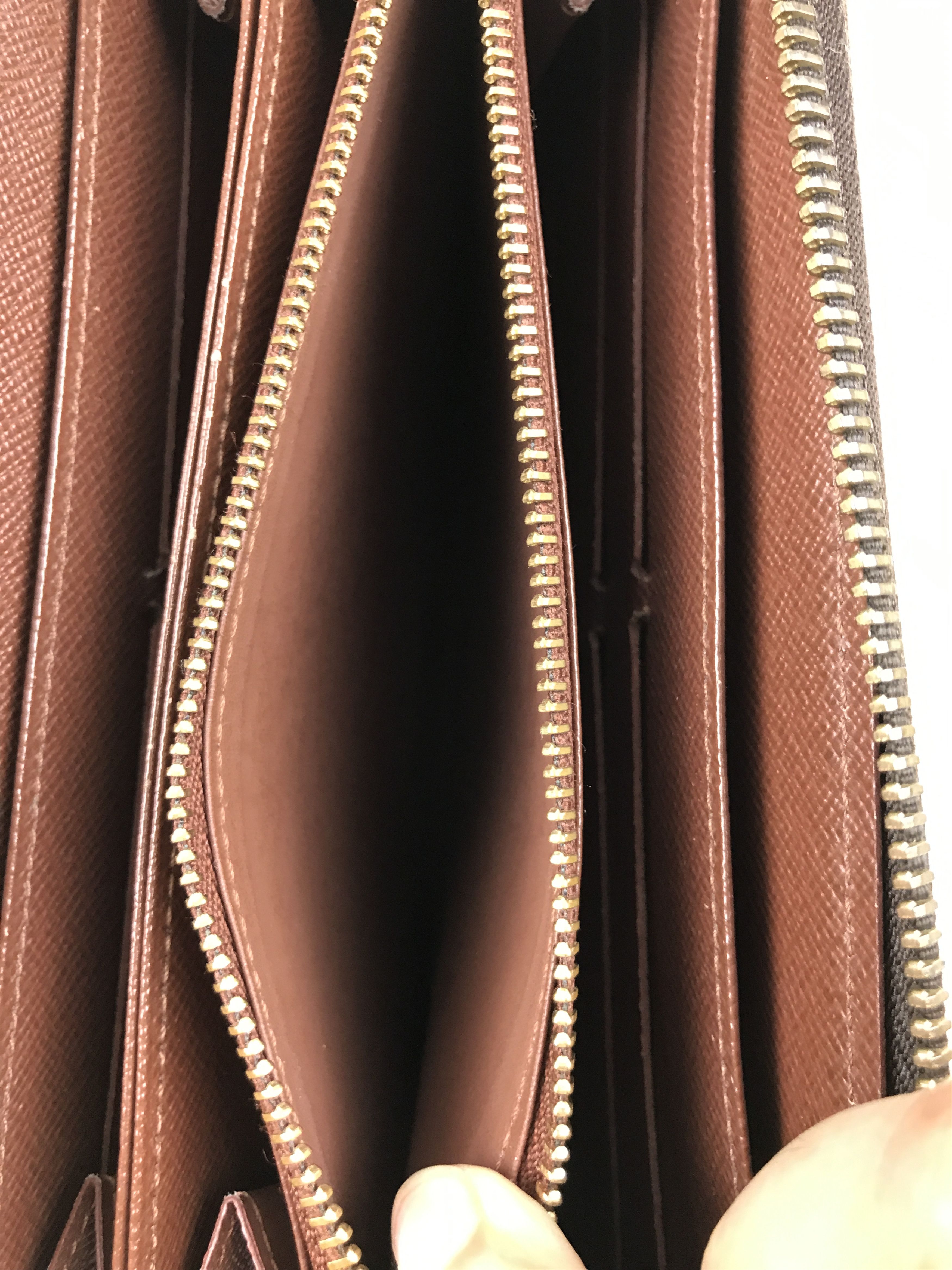 Louis Vuitton Louis Vuitton Monogram Long Wallet Zip Around Come With Box Size ONE SIZE - 7 Thumbnail