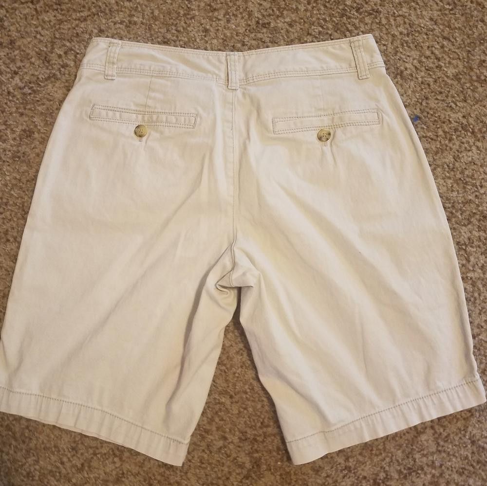 Dockers Dockers Khaki Bermuda Shorts Size 4 Size 27" / US 4 / IT 40 - 2 Thumbnail