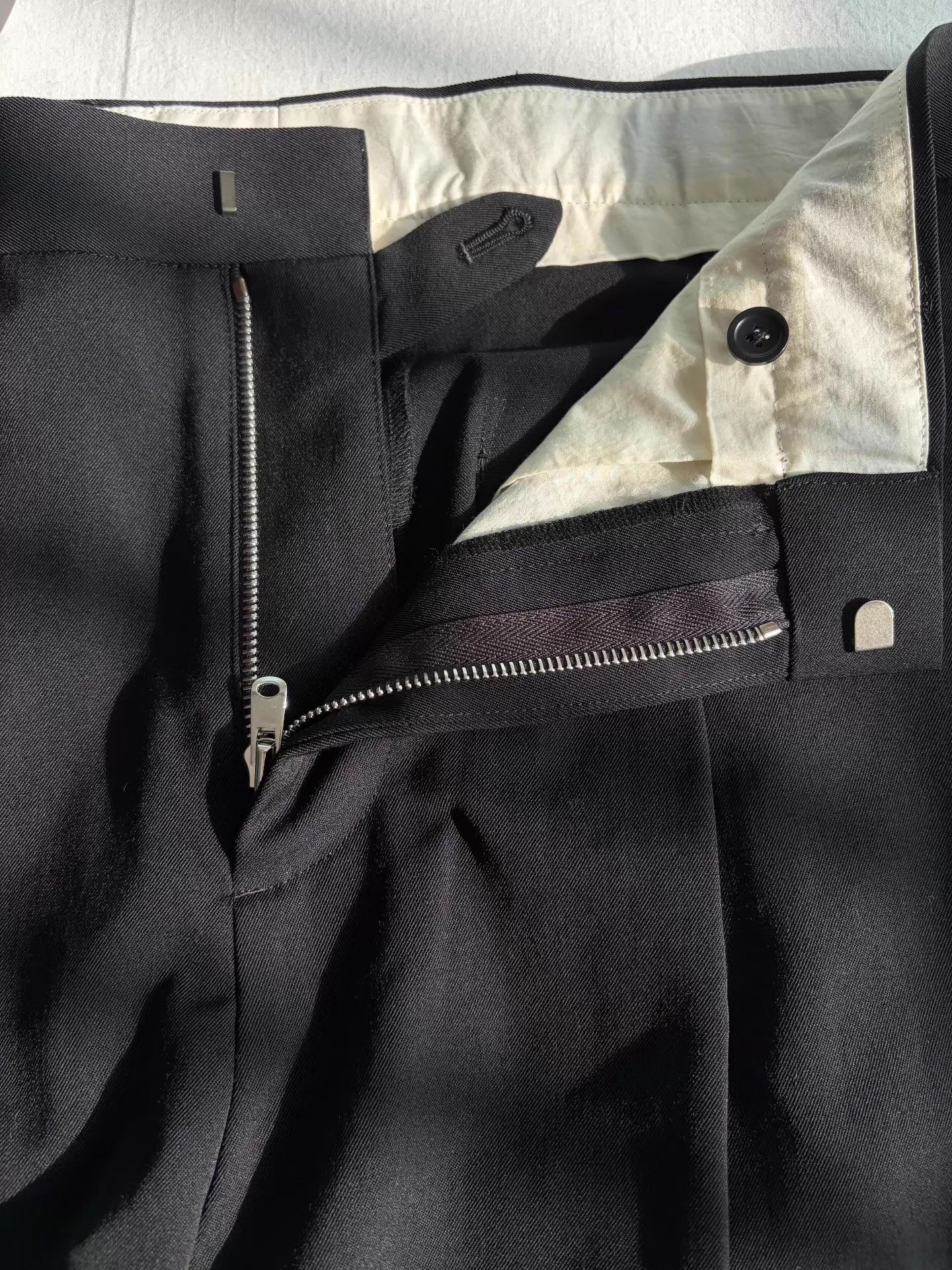 Sophnet. SOPHNET. Wool Relax-Fit Slacks K33 Size US 33 - 5 Thumbnail