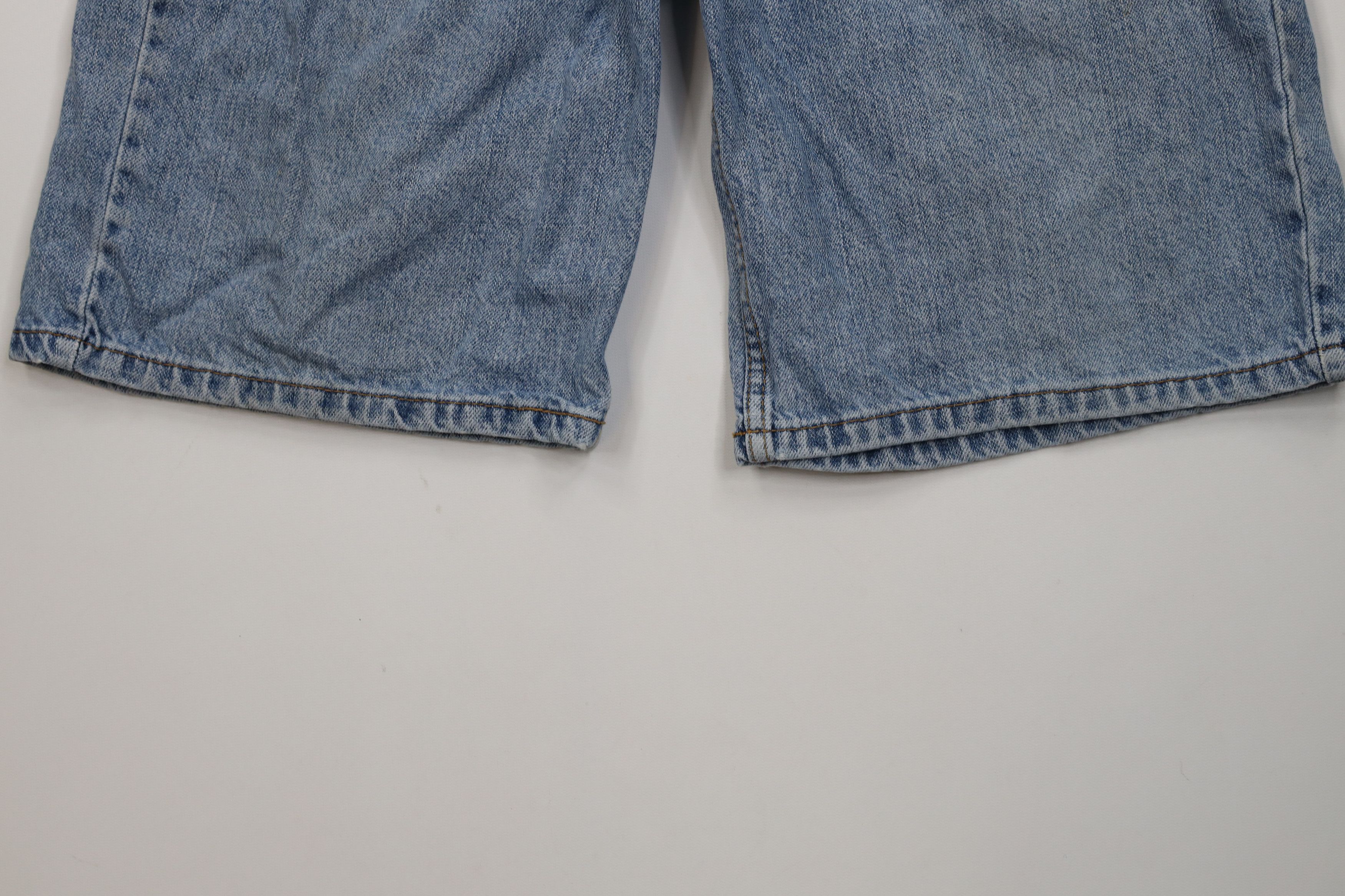 Levi's Vintage Y2K Levis 550 Fit Denim Jean Shorts Jorts Blue Size US 33 - 4 Thumbnail