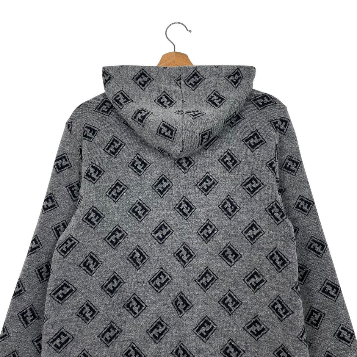 Fendi Vintage Fendi Monogram Hooded Wool Coat Size M / US 6-8 / IT 42-44 - 8 Thumbnail