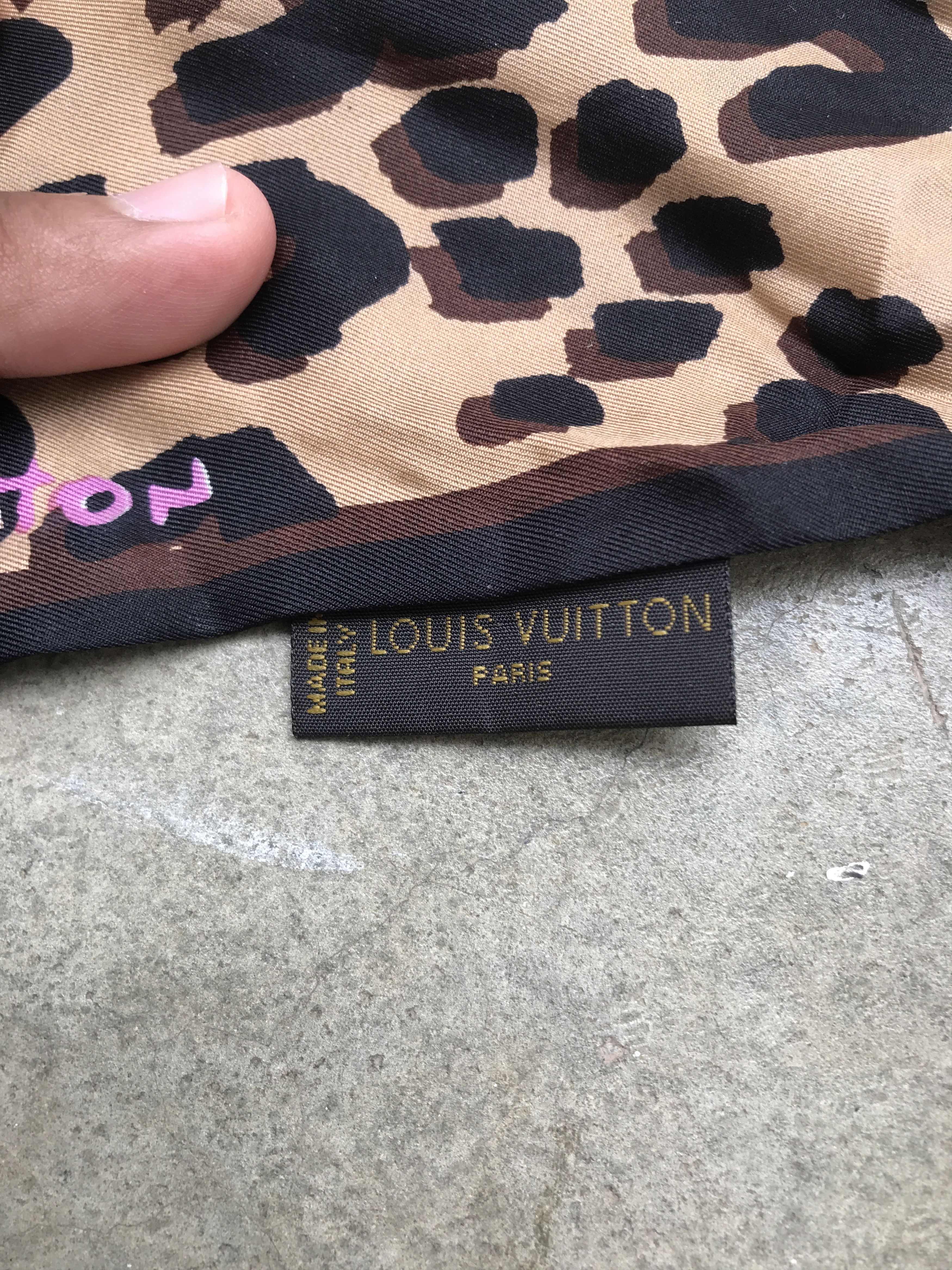 Louis Vuitton Louis Vuitton silk Bandeau leaopard Size ONE SIZE - 2 Thumbnail