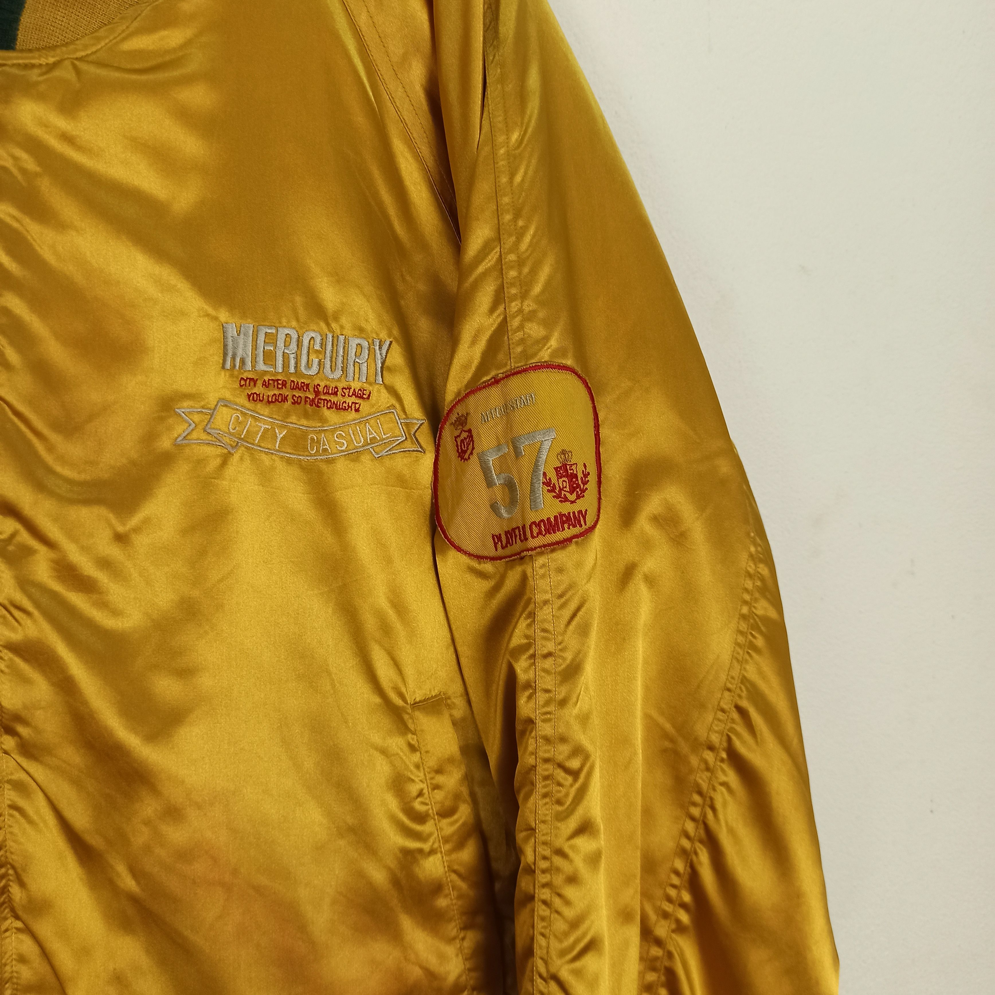 Japanese Brand Vintage Bomber Jacket Reversible Japanese Brand Cheap Size US M / EU 48-50 / 2 - 5 Thumbnail