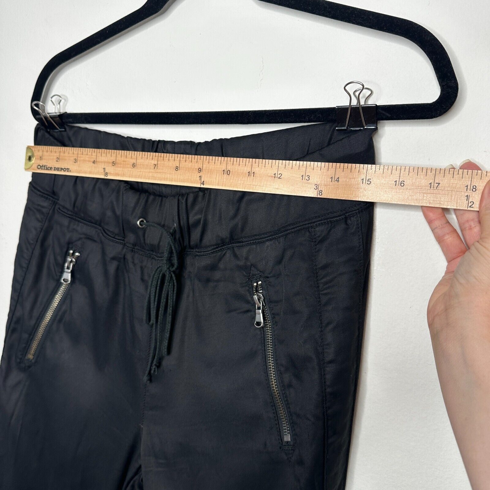 Hudson Revolve Hudson Katie Crop Black Jogger Zip Pocket Pants 26 Size 26" / US 2 / IT 38 - 13 Thumbnail