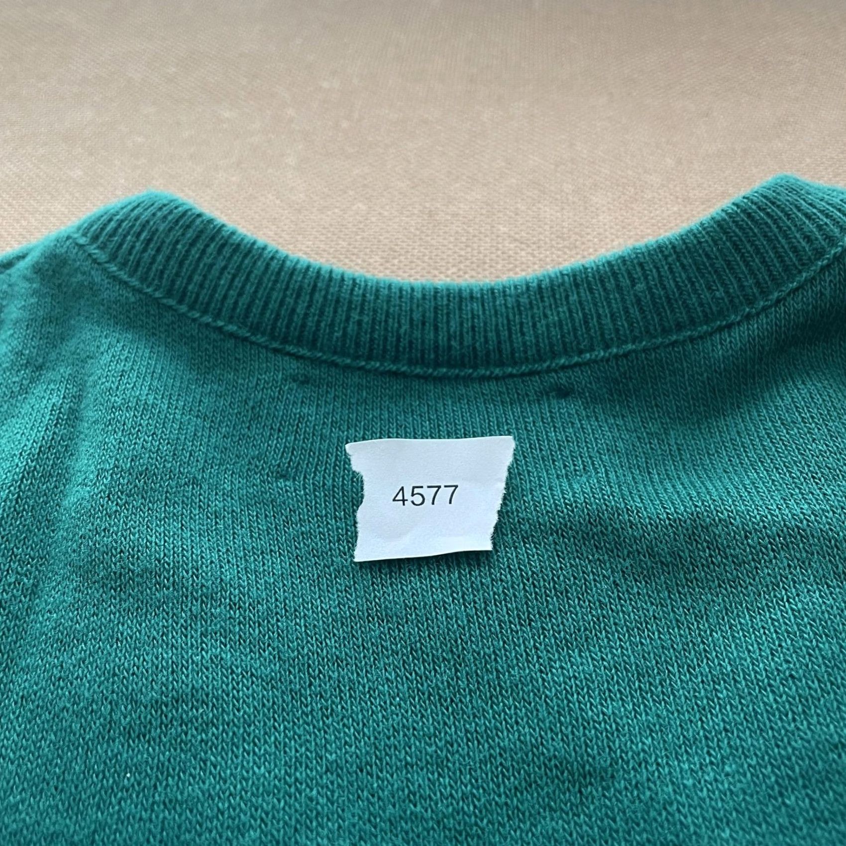 Jantzen VINTAGE Jantzen Sweater Mens Medium V Neck Pullover Knit Made USA Lightweight Classic Green Size US M / EU 48-50 / 2 - 7 Thumbnail