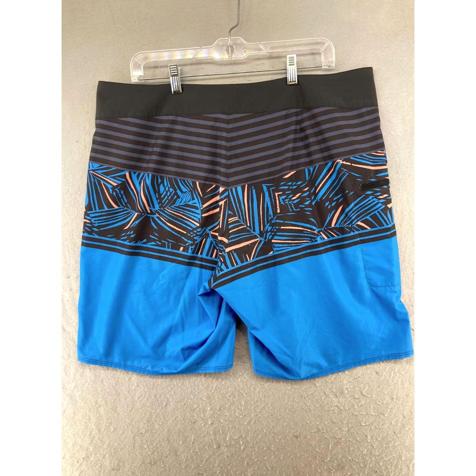 Patagonia Patagonia Men Board Shorts 36 Blue Swim Striped Polyester Blend Regular Beach Lifeguard Surfing Men Size US 36 / EU 52 - 7 Thumbnail