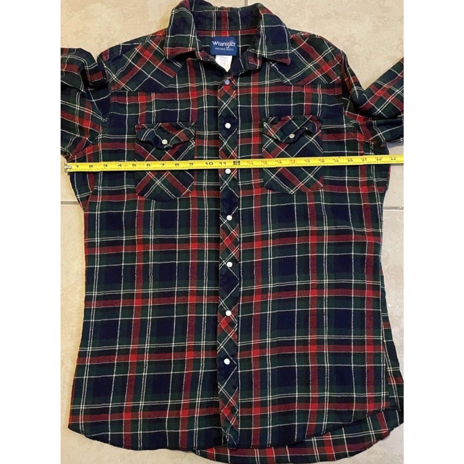 Wrangler VINTAGE Wrangler Pearl Snap Shirt L Women Green Plaid 90s Cowboy Grunge Western Biker Retro Riding Trucker Size L / US 10 / IT 46 - 4 Thumbnail