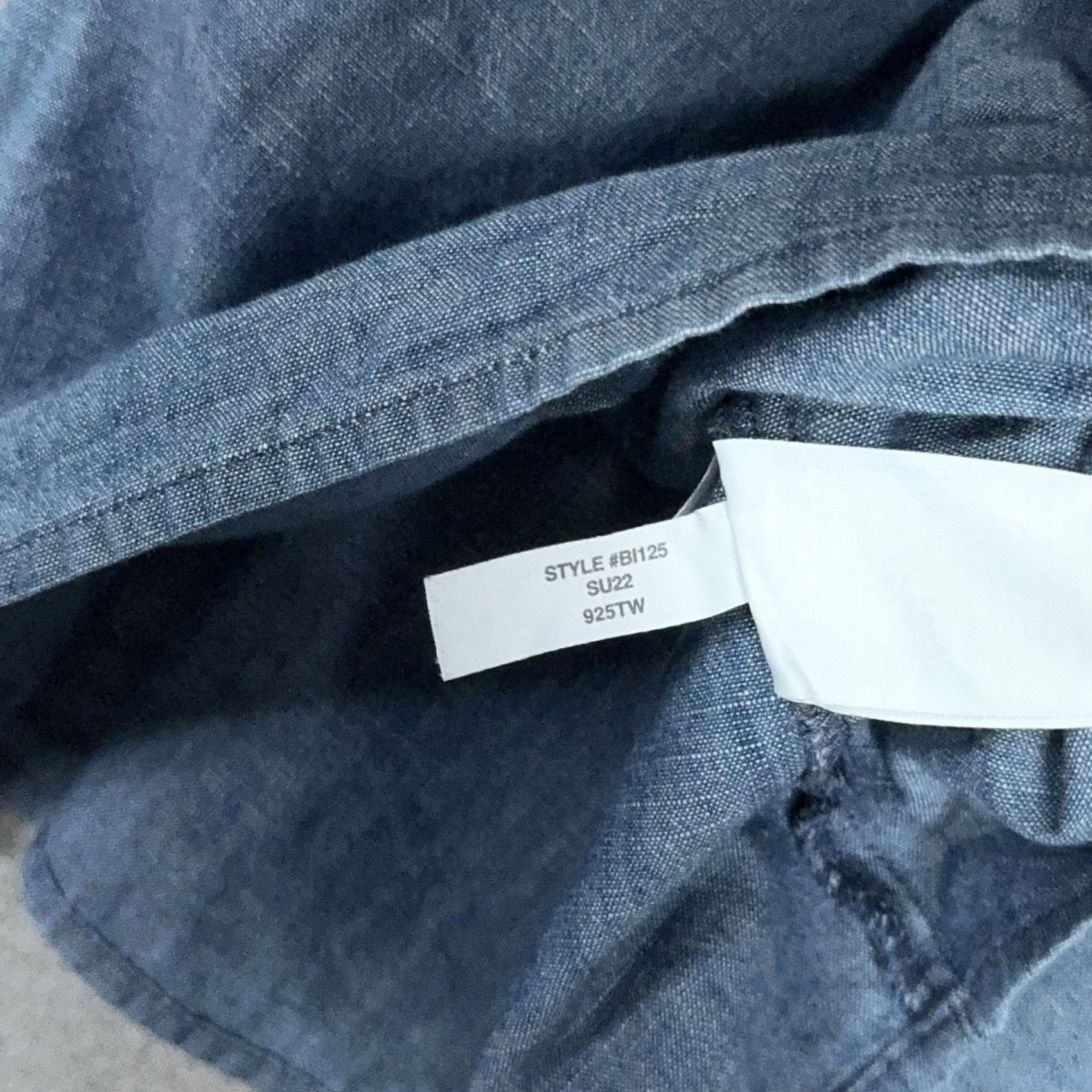 J.Crew J.CREW Chambray Top Womens XS Blue Puff Sleeve V-Neck Shirt Size XS / US 0-2 / IT 36-38 - 6 Thumbnail