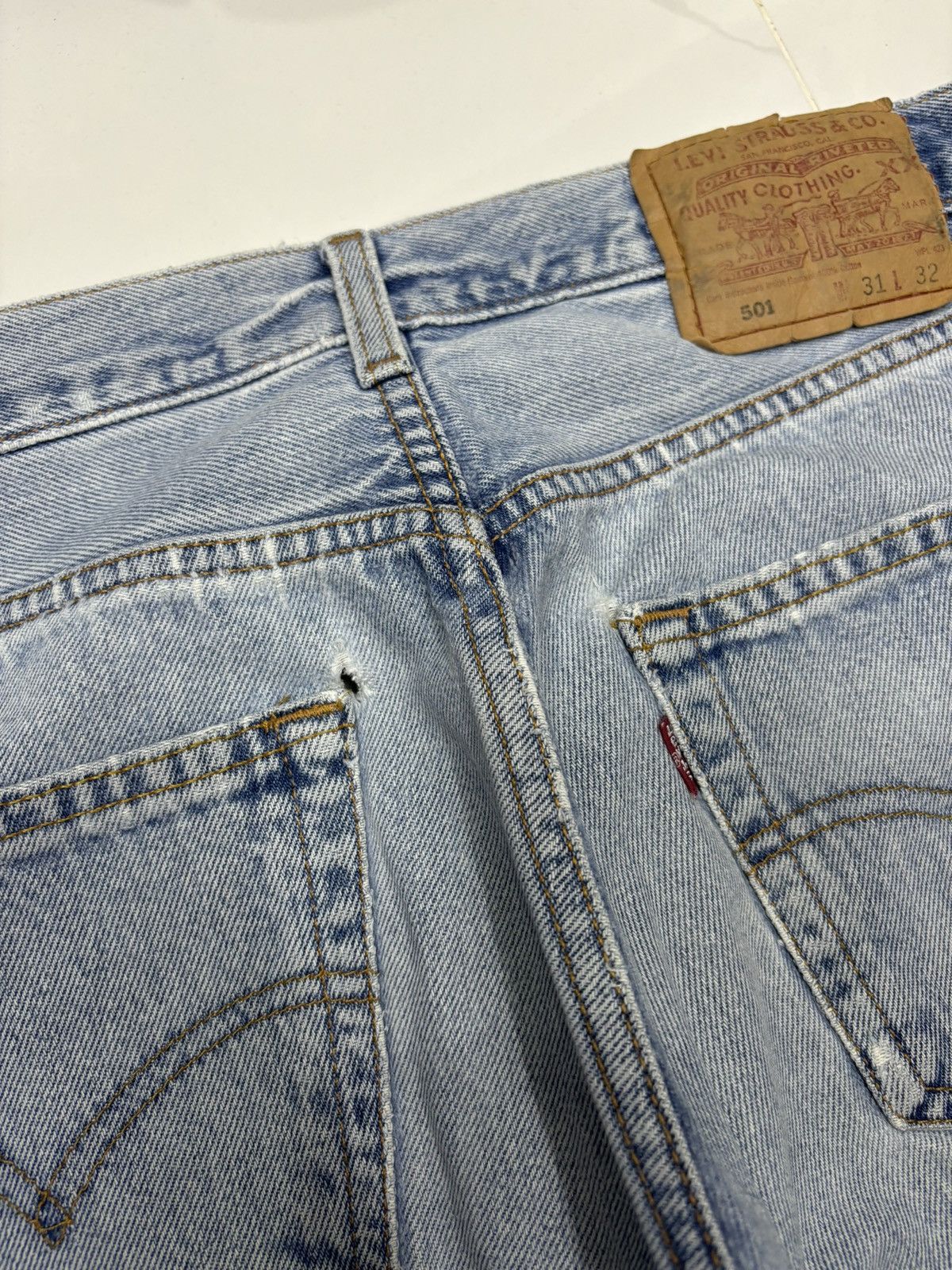 Levi's 🔥Vintage Levis 501 Blue Wash Distressed Denim Jeans Size US 30 / EU 46 - 15 Thumbnail