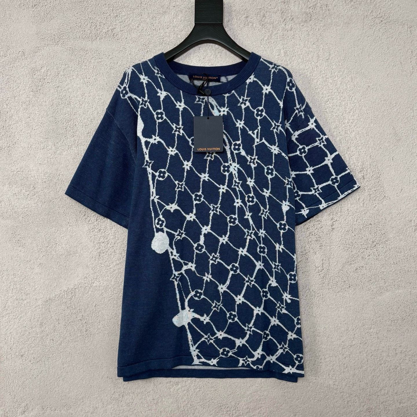 Louis Vuitton Louis Vuitton Fishnet Print Crewneck T-Shirt Size US L / EU 52-54 / 3 - 1 Thumbnail