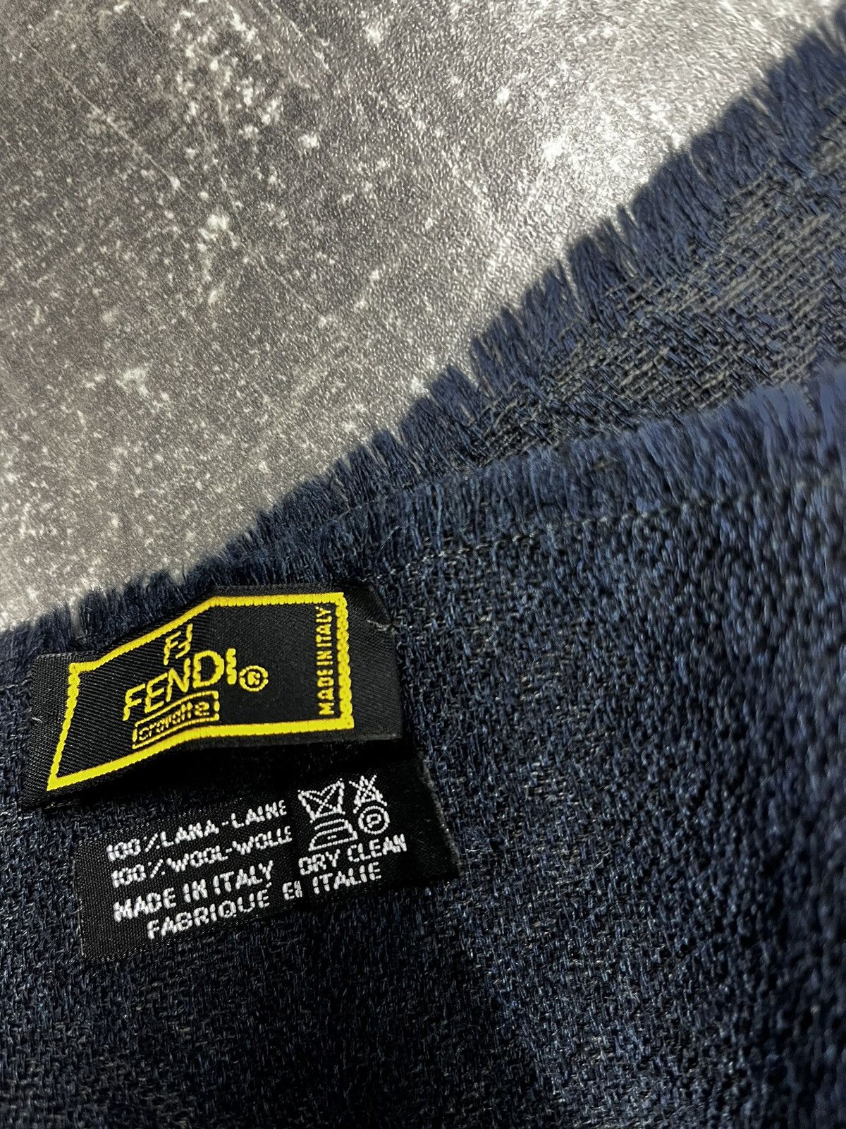 Fendi × Vintage Fendi scarf 🧣 vintage Size ONE SIZE - 2 Thumbnail