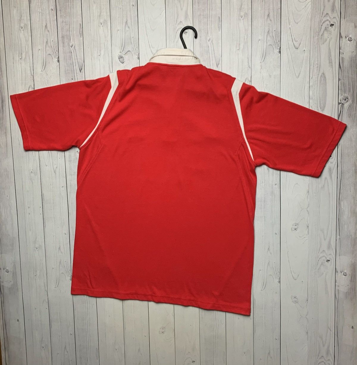 Reebok × Vintage Vintage Reebok Wales rugby jersey size L red logo Size US L / EU 52-54 / 3 - 8 Thumbnail