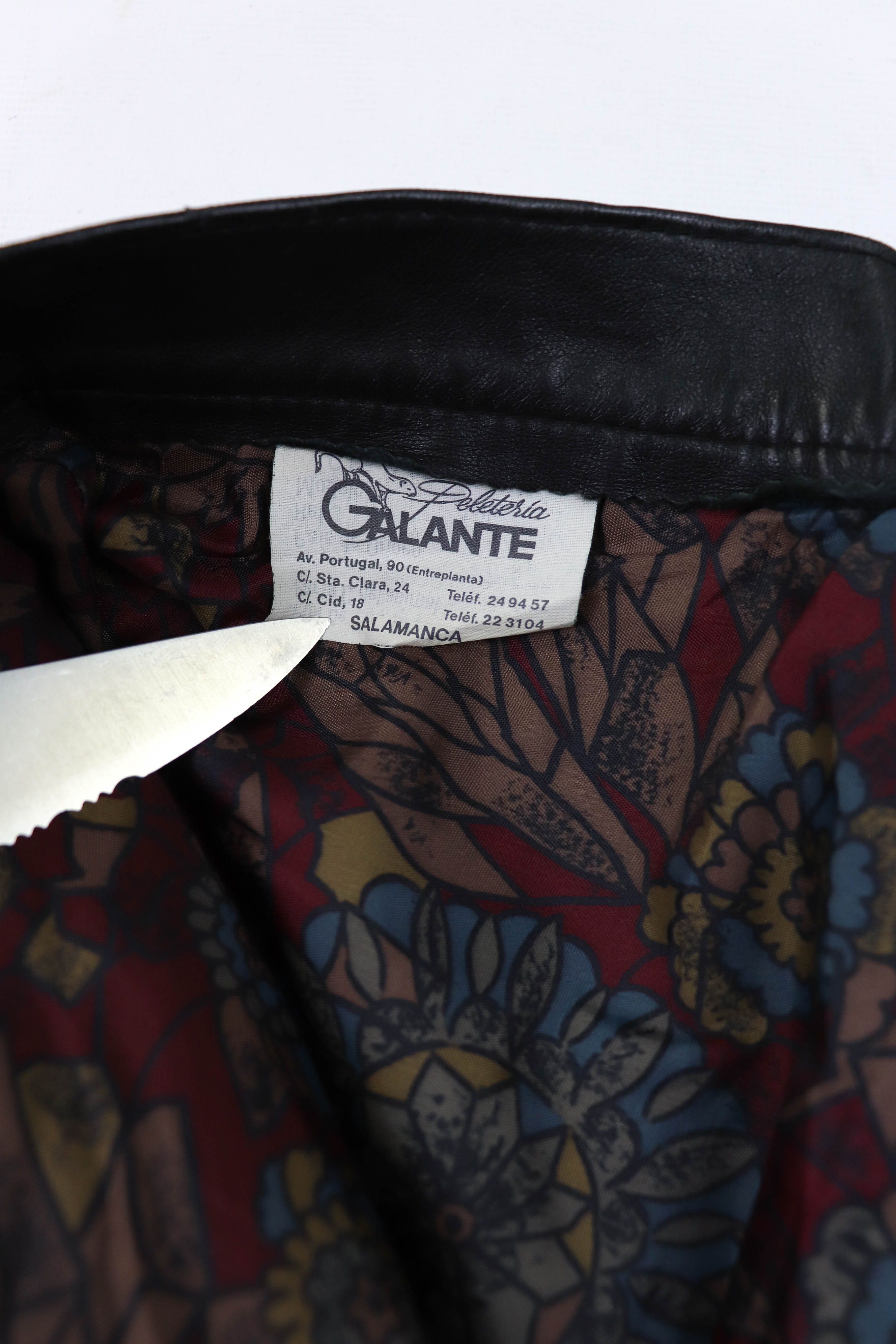 Genuine Leather Vintage Made in Spain Peleteria Galante Soft Leather Pants Size 28" / US 6 / IT 42 - 13 Thumbnail