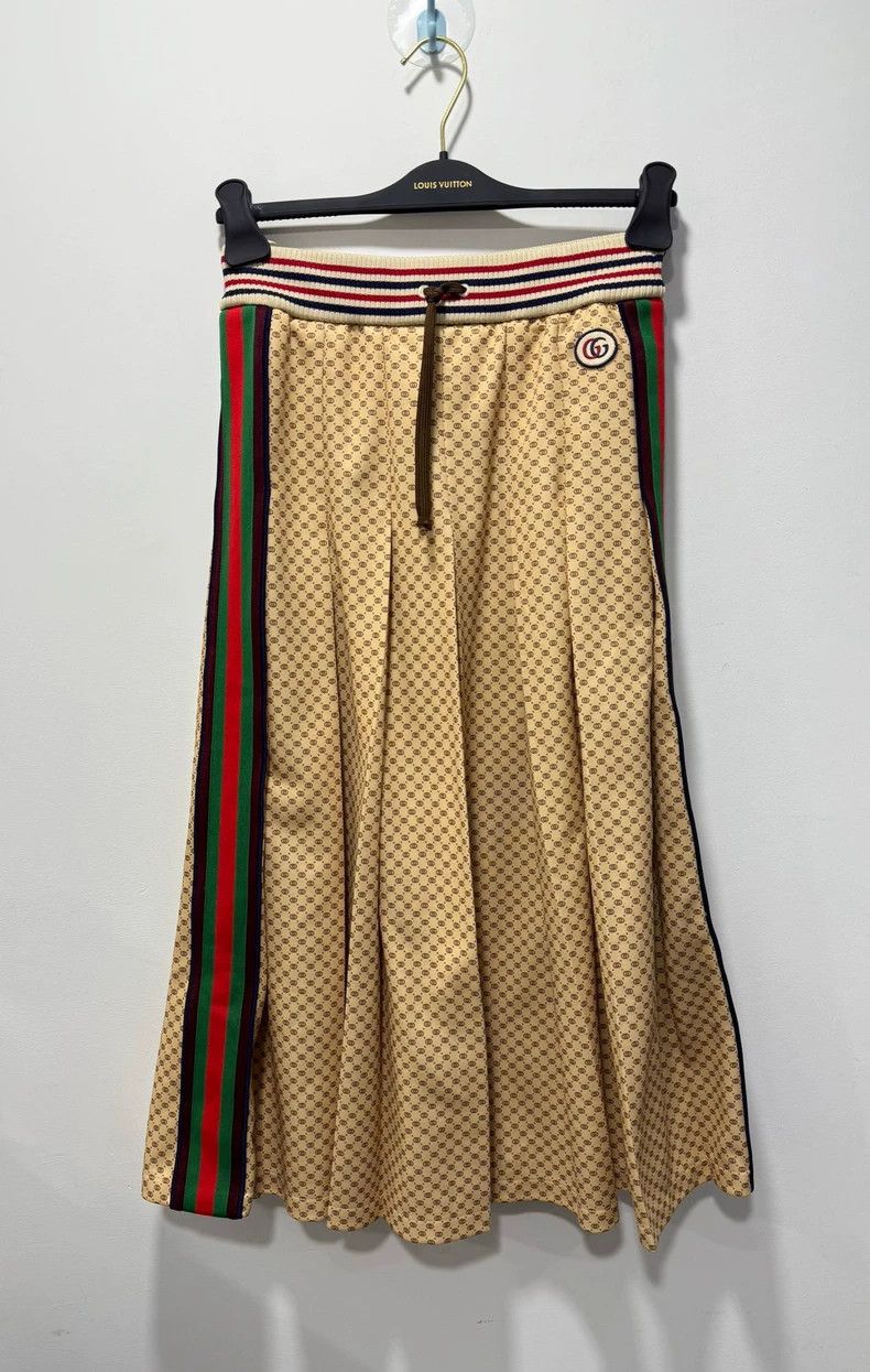Gucci Gucci Size XS Full-printed logo skirt 2504-Nextarrow Size 42" / US 20 - 1 Thumbnail