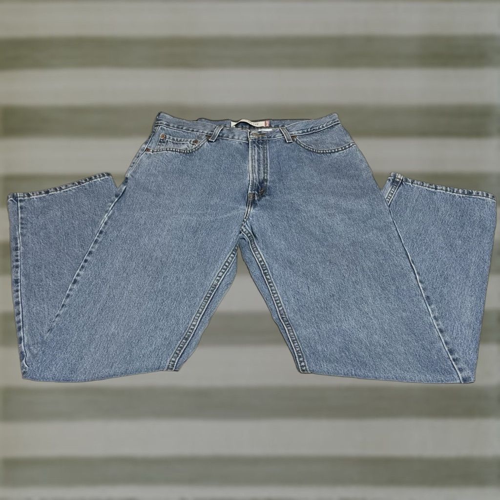 Levi's VINTAGE Levi's Jeans Mens 505 Straight Denim Blue 34x33 36x34 High Rise Grunge Y2K Mens Jeans Size US 34 / EU 50 - 1 Thumbnail