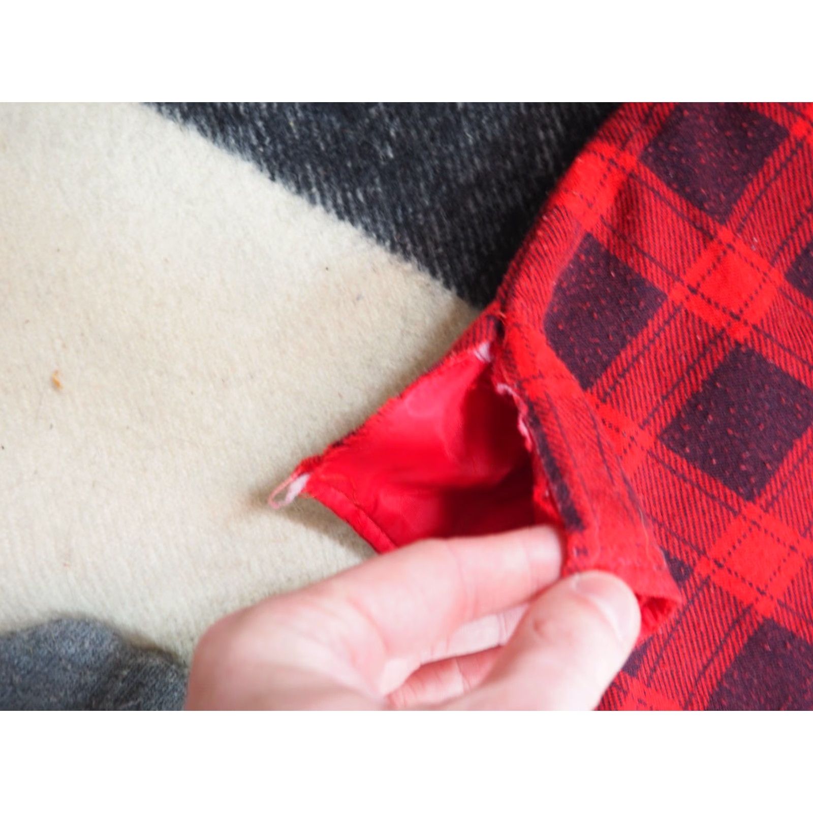 Sears VTG Sears Red Plaid Quilted Lodge Lumberjack Pocket Button Flannel Shirt L Size US L / EU 52-54 / 3 - 7 Thumbnail
