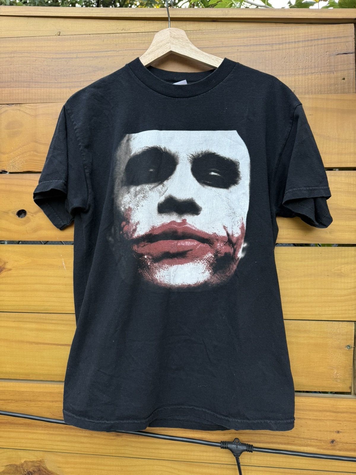 THE DARK KNIGHT JOKRR HEATH LEDGER 2008 VINTAGE T SHIRT