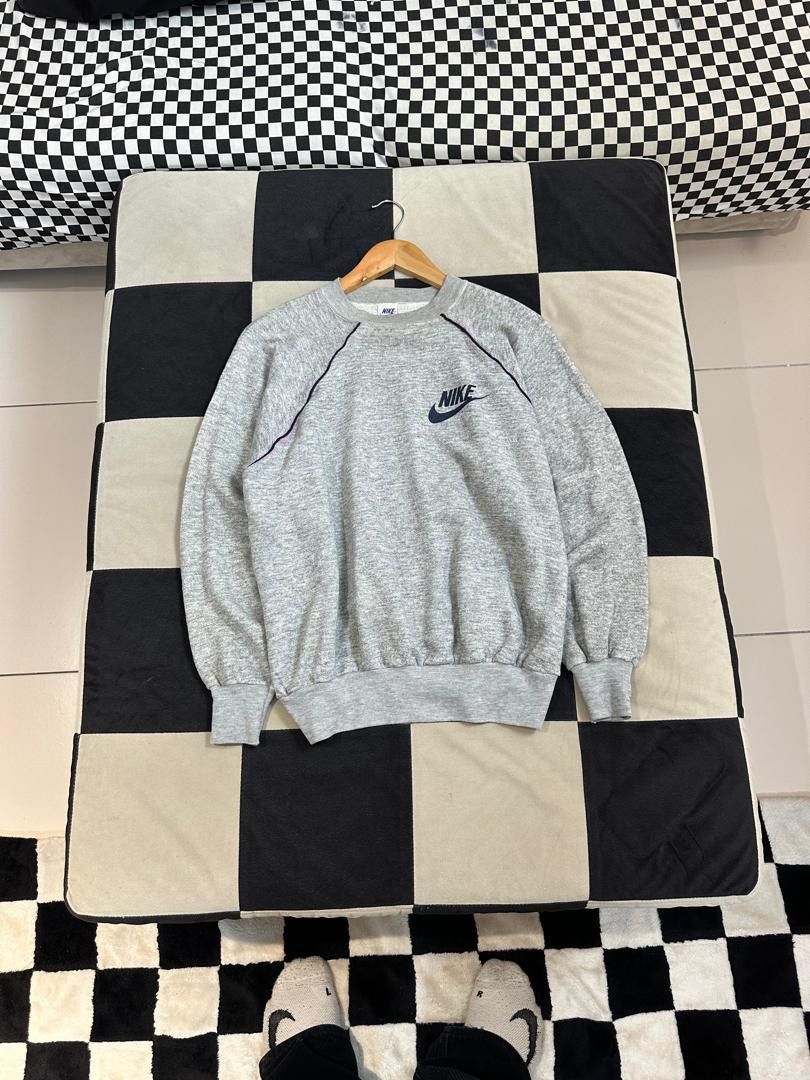 Nike × Vintage VINTAGE 80’s NIKE SWEATSHIRT Size US L / EU 52-54 / 3 - 1 Thumbnail