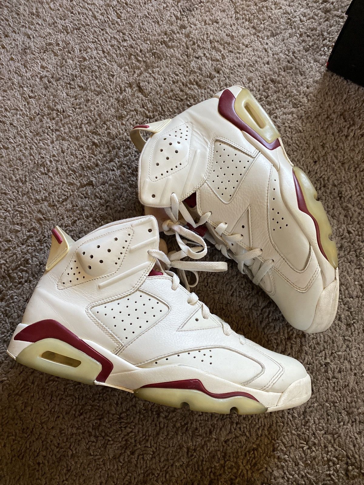 Jordan Maroon 6s (2015)