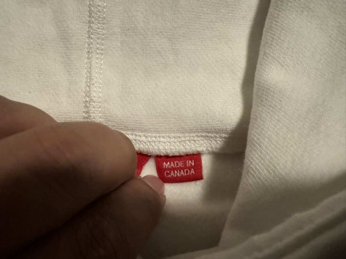 Supreme Supreme SS23 Motion Logo Hoodie White Size Medium Size US M / EU 48-50 / 2 - 9 Thumbnail