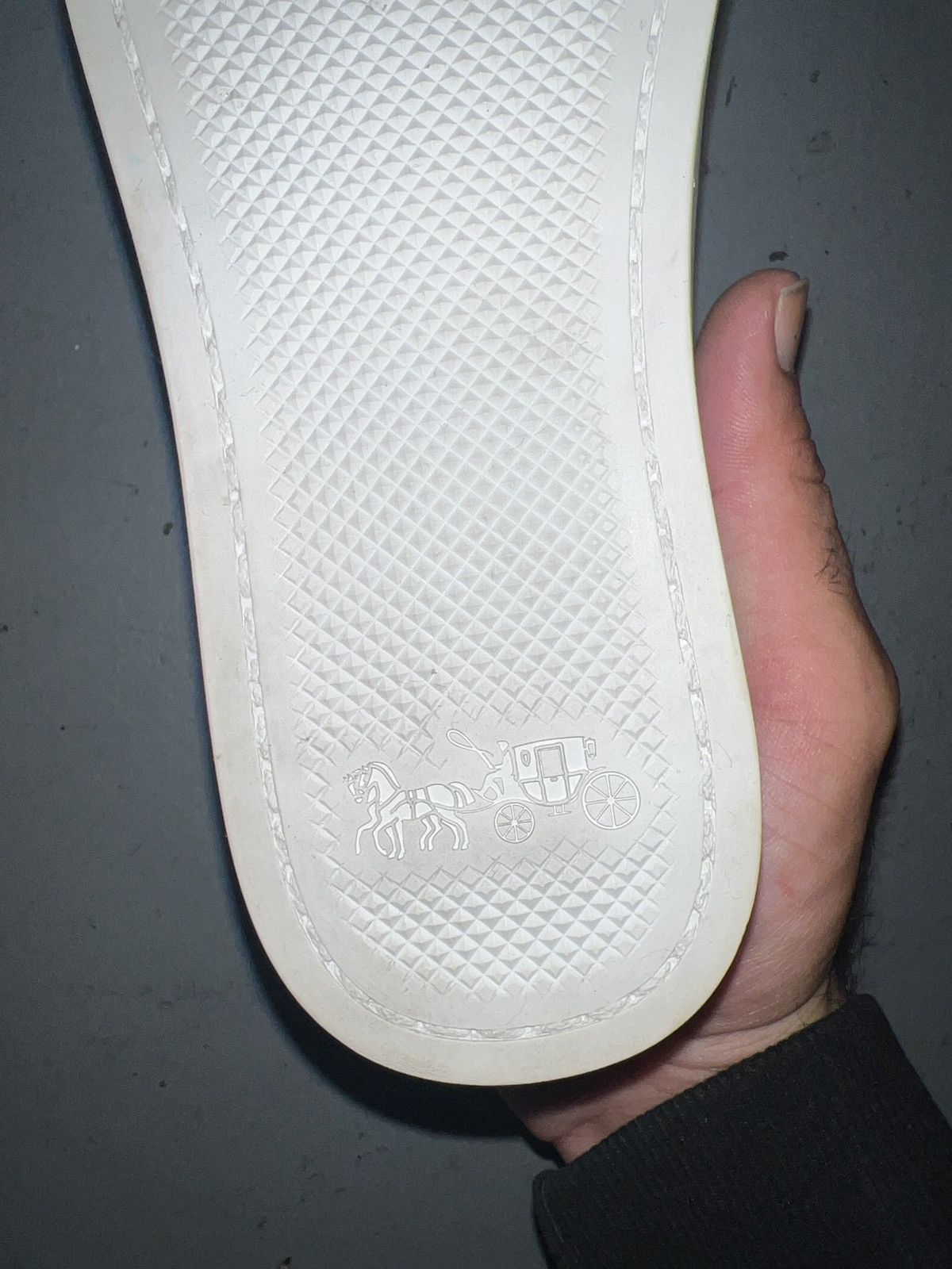 Coach Coach Paddy All-Over Monogram Low-Top Sneakers Size US 5 / IT 35 - 9 Thumbnail