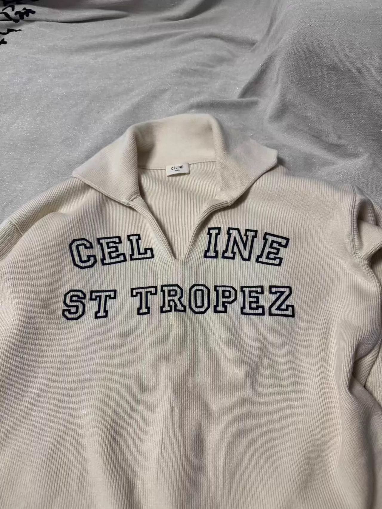 Celine Celine Sweater L Size L / US 10 / IT 46 - 2 Thumbnail