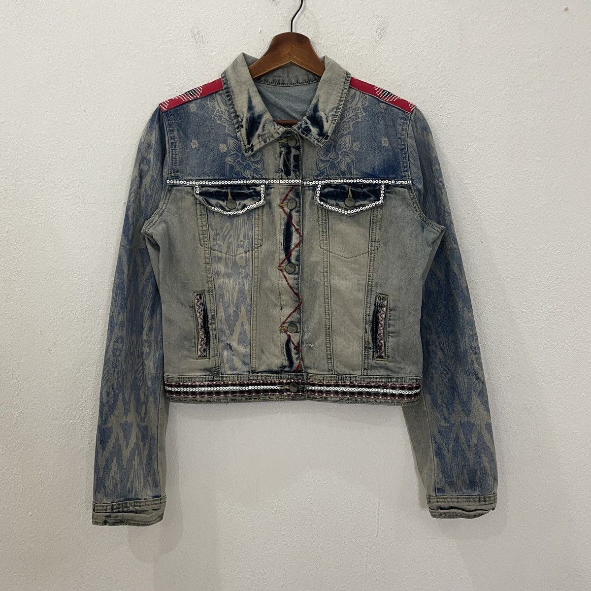 Desigual Vintage Desigual Art Motive Distressed Denim Jacket Size L / US 10 / IT 46 - 1 Thumbnail