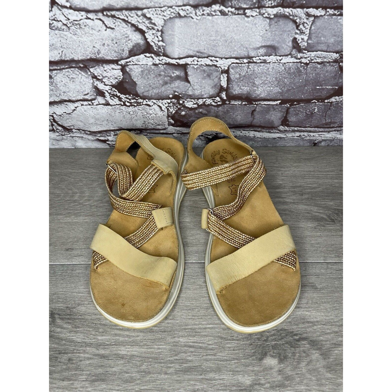 Other Fantasy Sandals Tan Nubuck Fabric Cross Strap Wedge Flex Sol Size US 8.5 / IT 38.5 - 20 Thumbnail