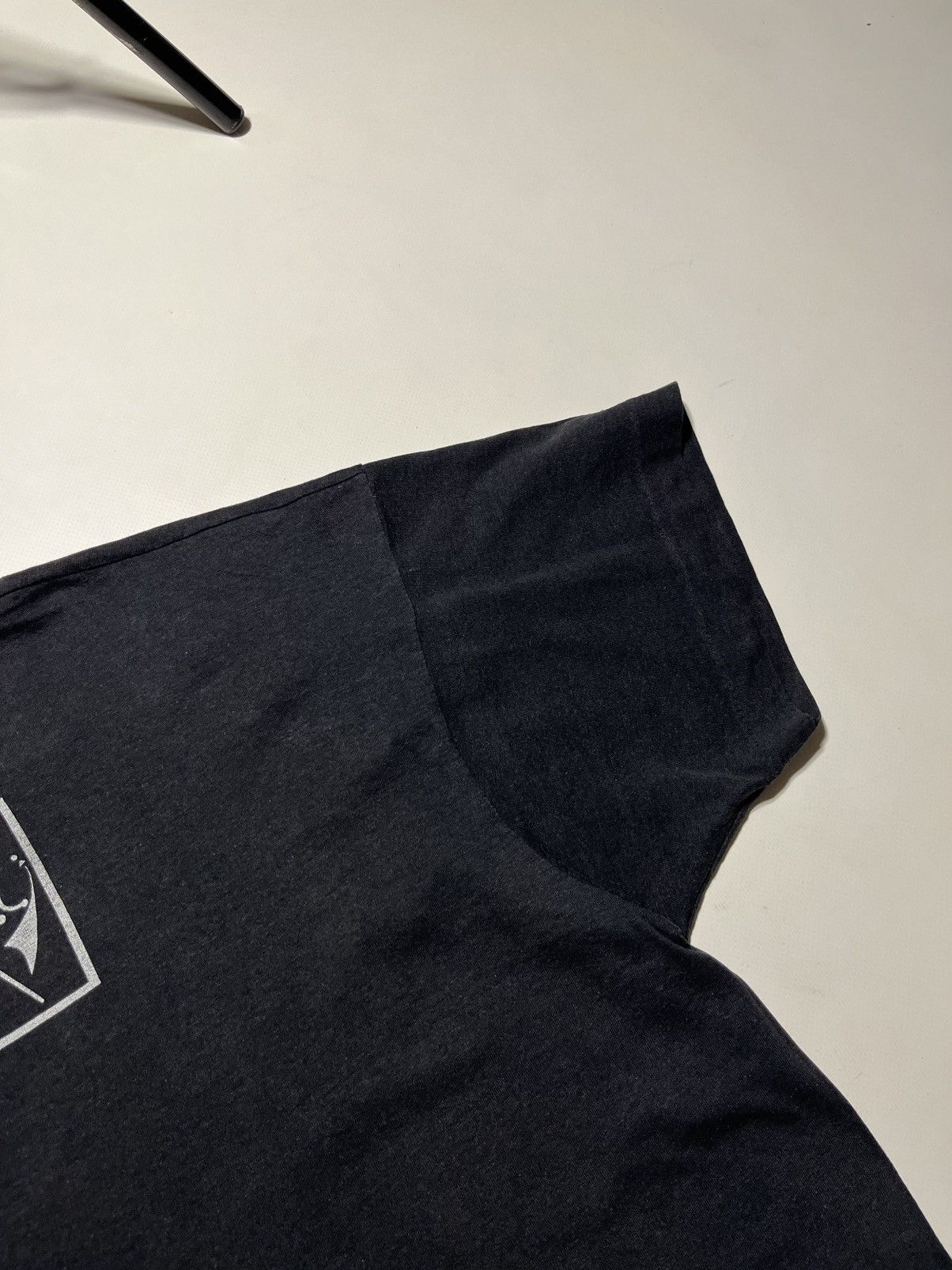 Unsound Rags Vintage Perfectly Thrashed Faded 90s Blank Tee Single Snitch Size US L / EU 52-54 / 3 - 15 Thumbnail