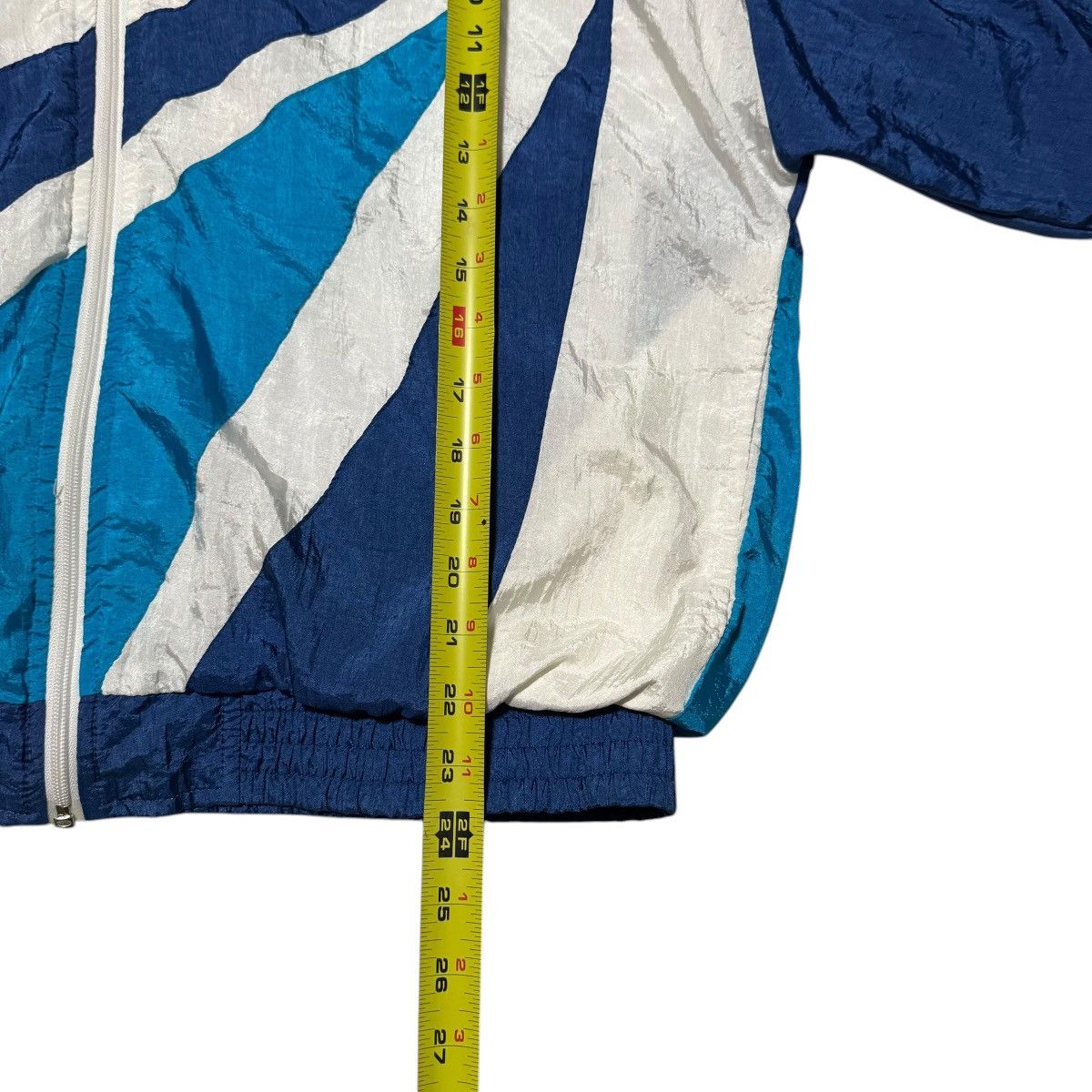 Vintage Vintage Bocoo Geometric Windbreaker Jacket Women's M FLAWS Size M / US 6-8 / IT 42-44 - 6 Thumbnail