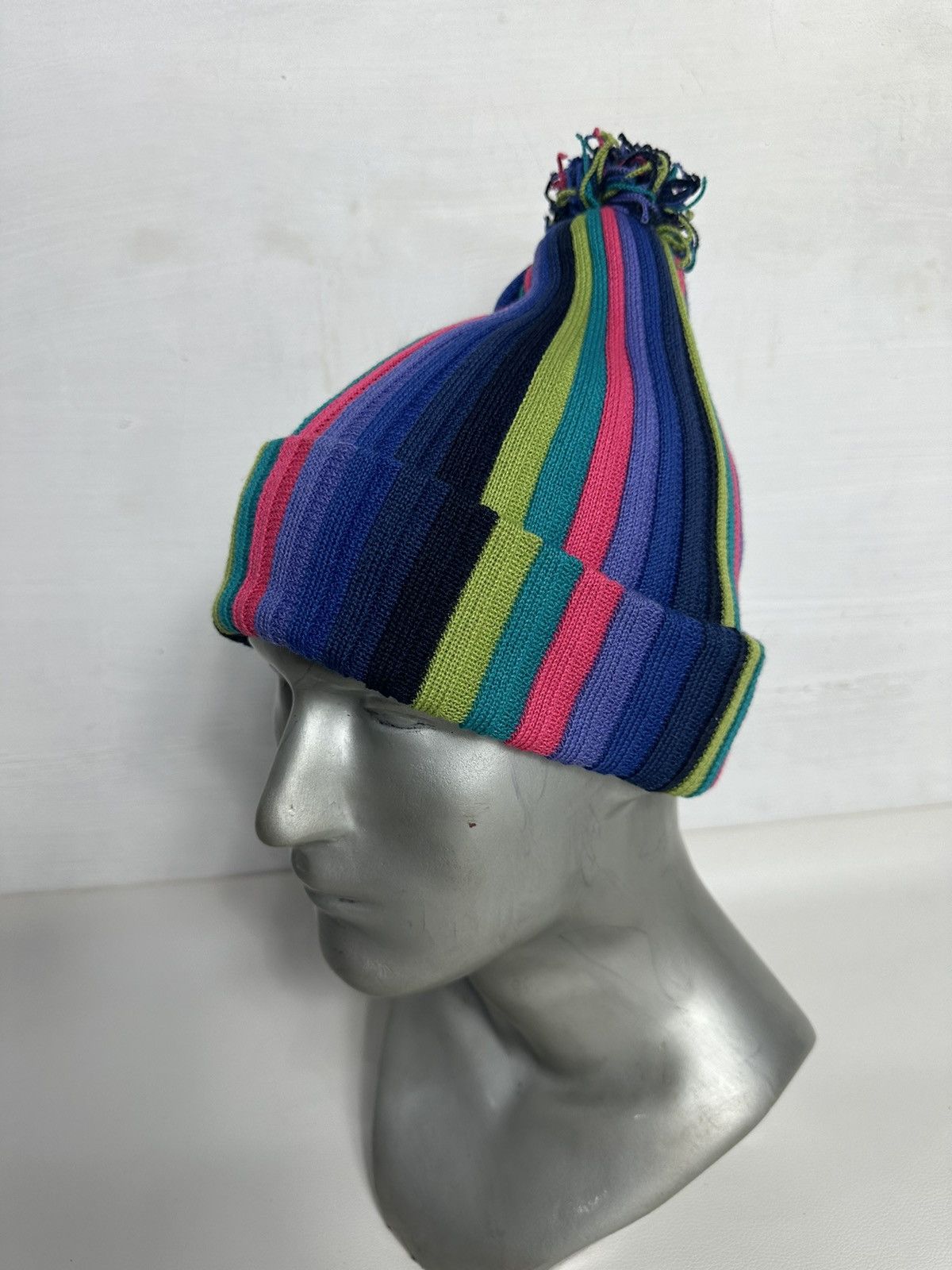 Other Knitting Inn Japanese Multi colour Knitted beanie Hats Size ONE SIZE - 4 Thumbnail