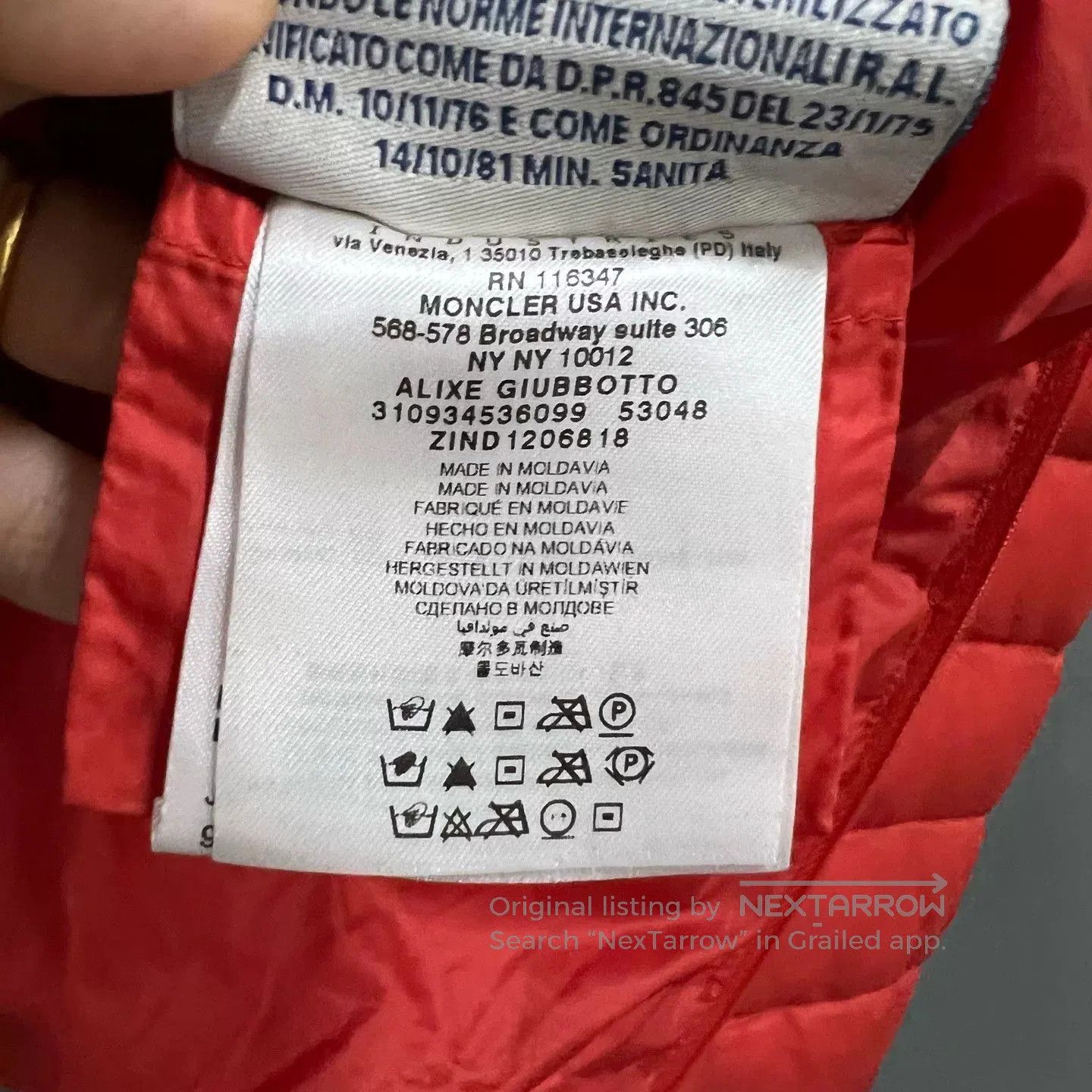 Moncler moncler orange puffer jacket size 2. Size US M / EU 48-50 / 2 - 4 Thumbnail
