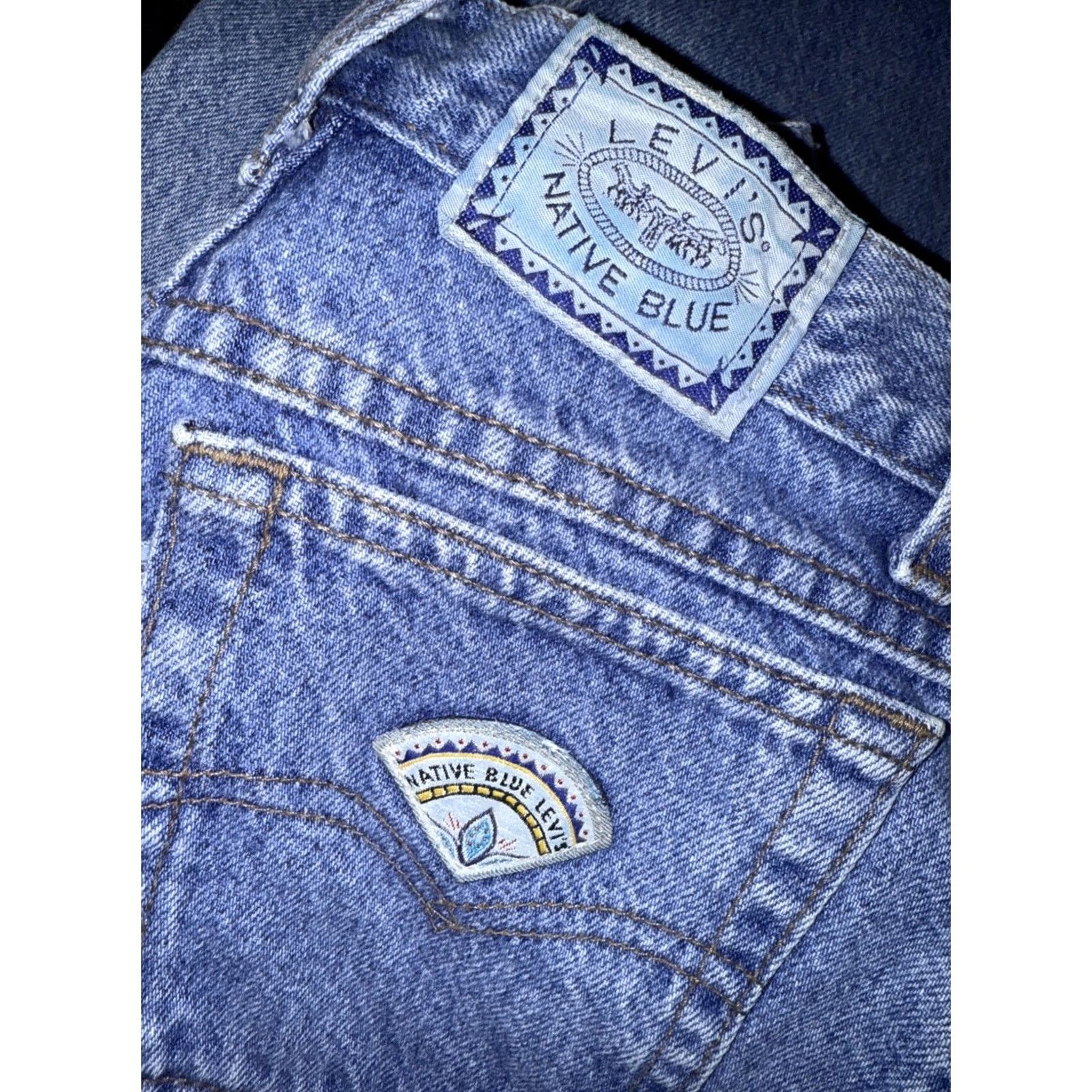 Levi's VINTAGE Levi's Womens Jeans USA Blue Button Logo Zipper 7 Native 26x31 Straight Leg Mom Style Womens Size 28" / US 6 / IT 42 - 2 Thumbnail