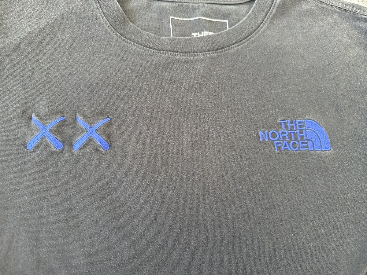 The North Face The North Face Grey Long Sleeve T-shirt, KAWS limited edi Size US M / EU 48-50 / 2 - 3 Thumbnail