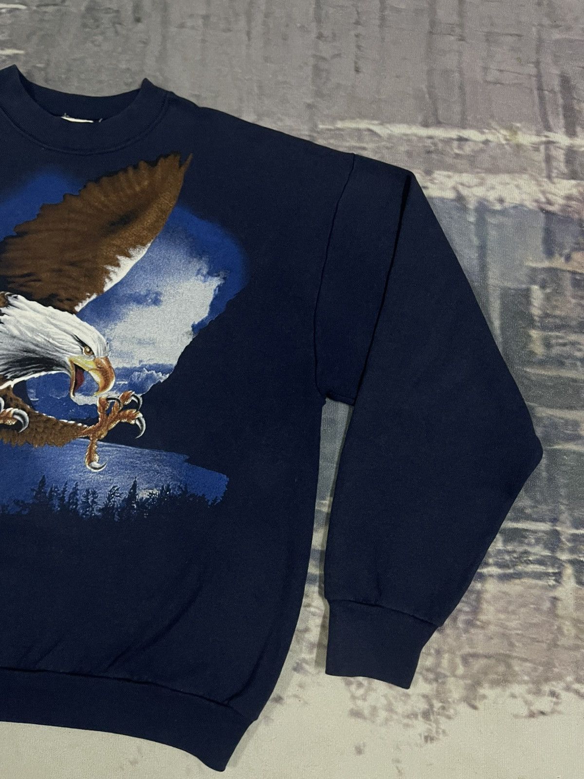 Vintage VINTAGE 1994 EAGLE SWEATSHIRT AMERICAN CASUAL STYLE Size US XL / EU 56 / 4 - 3 Thumbnail
