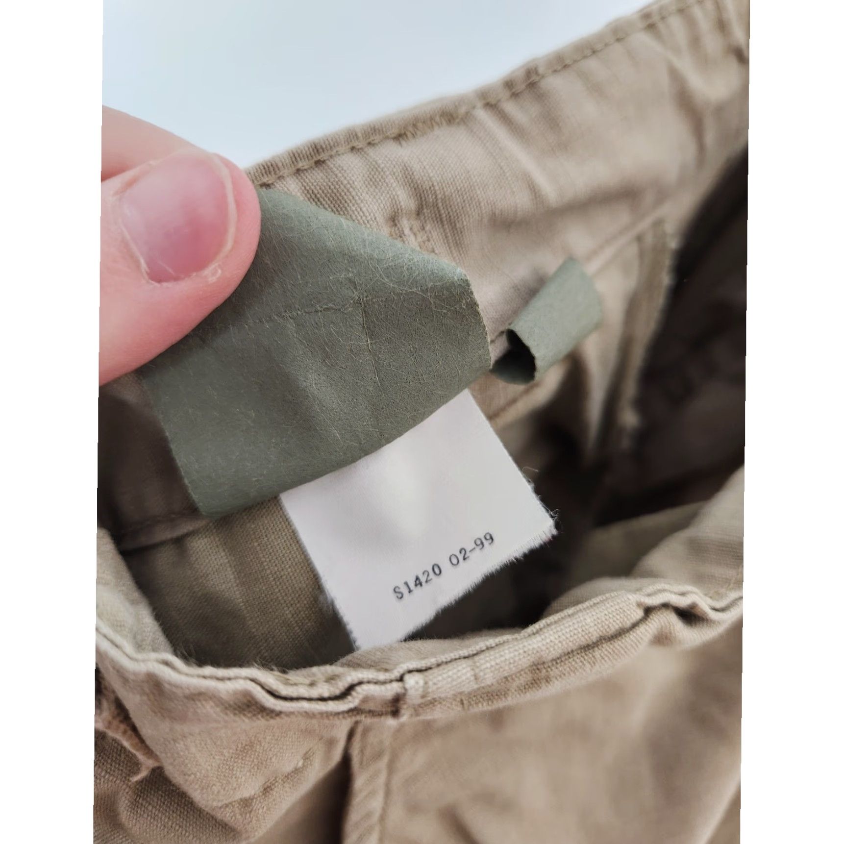 Vintage VINTAGE Army Cargo Pants Bottoms Men Small Regular Tan Khaki 90s Y2K Grunge Cargo Pants Mens Small Regular Tan Khaki Size US 29 - 8 Thumbnail