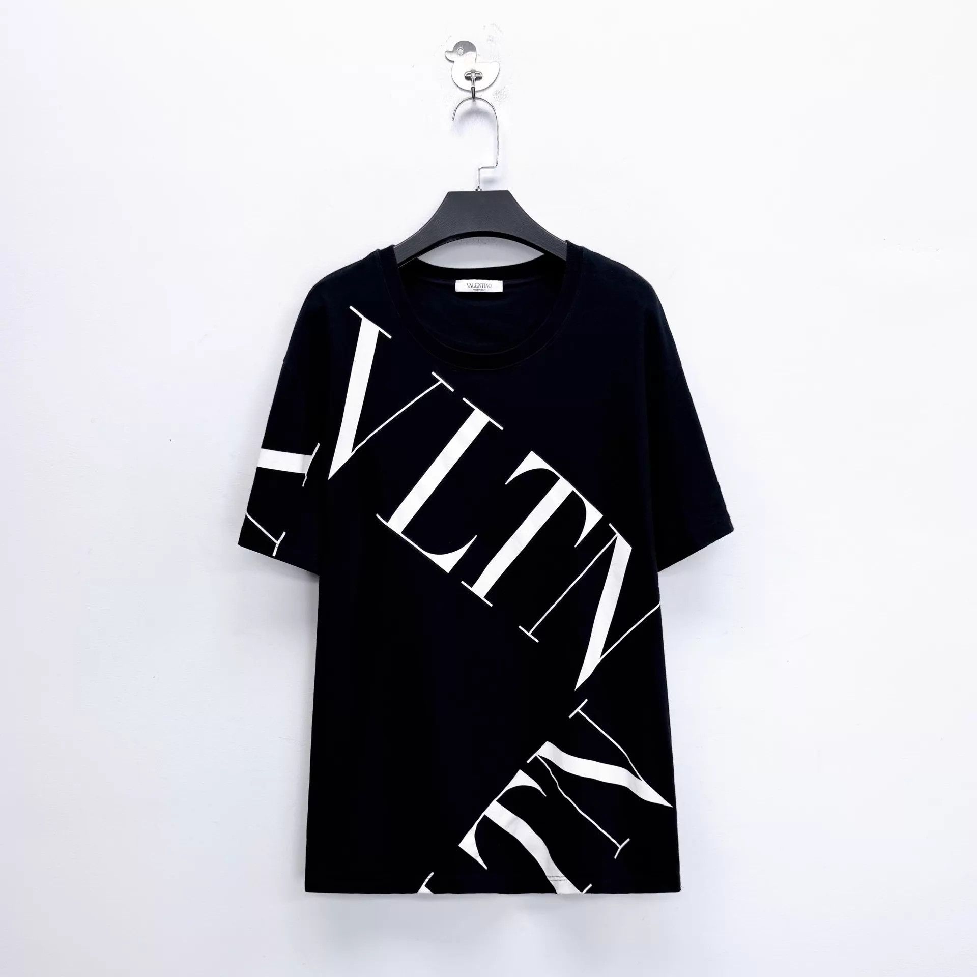 Valentino VALENTINO Black Colorblock Large Logo SS M Unisex Size US M / EU 48-50 / 2 - 1 Thumbnail