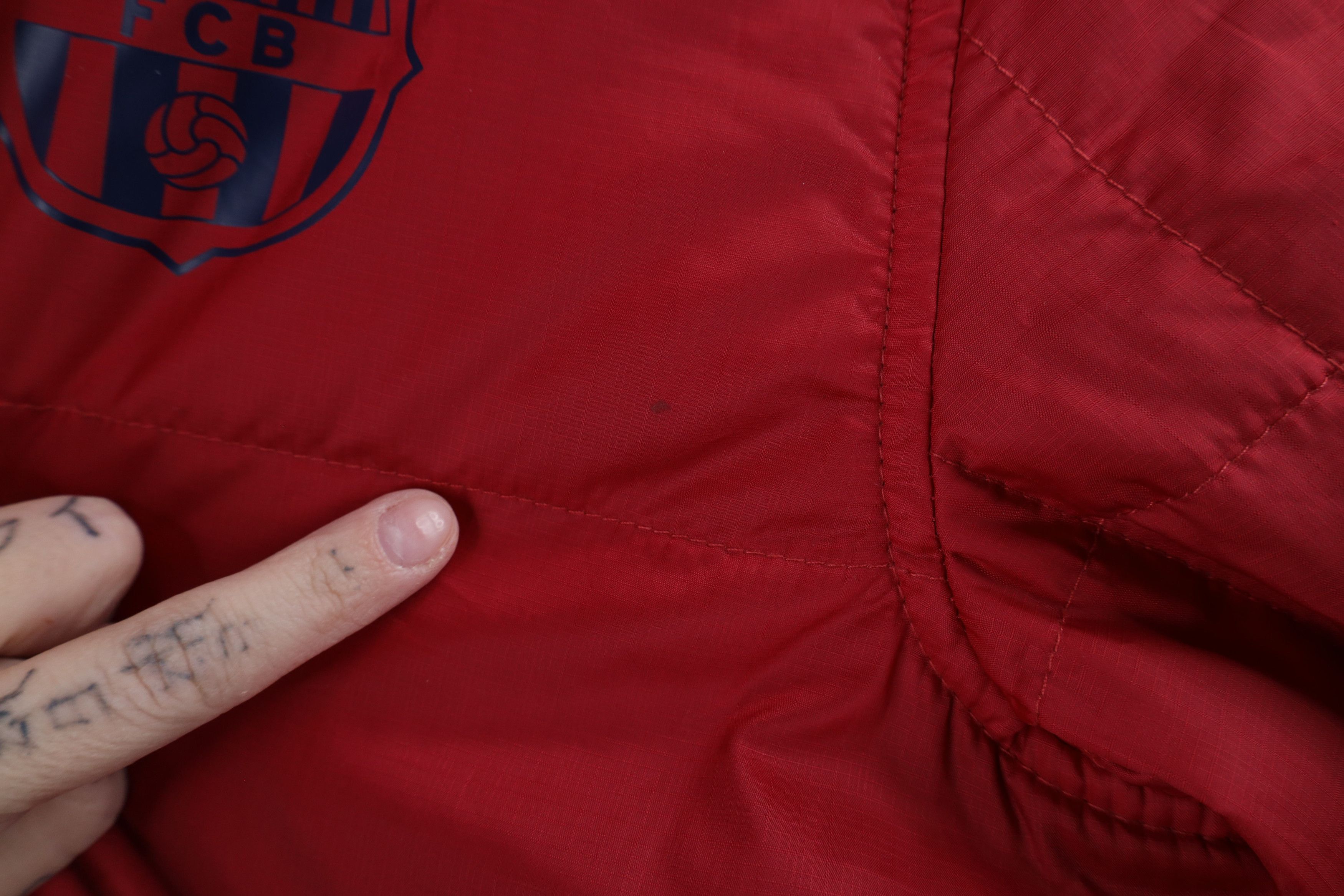 Nike × Vintage Nike Reversible Barcelona FC Soccer Football Puffer Jacket Size US S / EU 44-46 / 1 - 6 Thumbnail