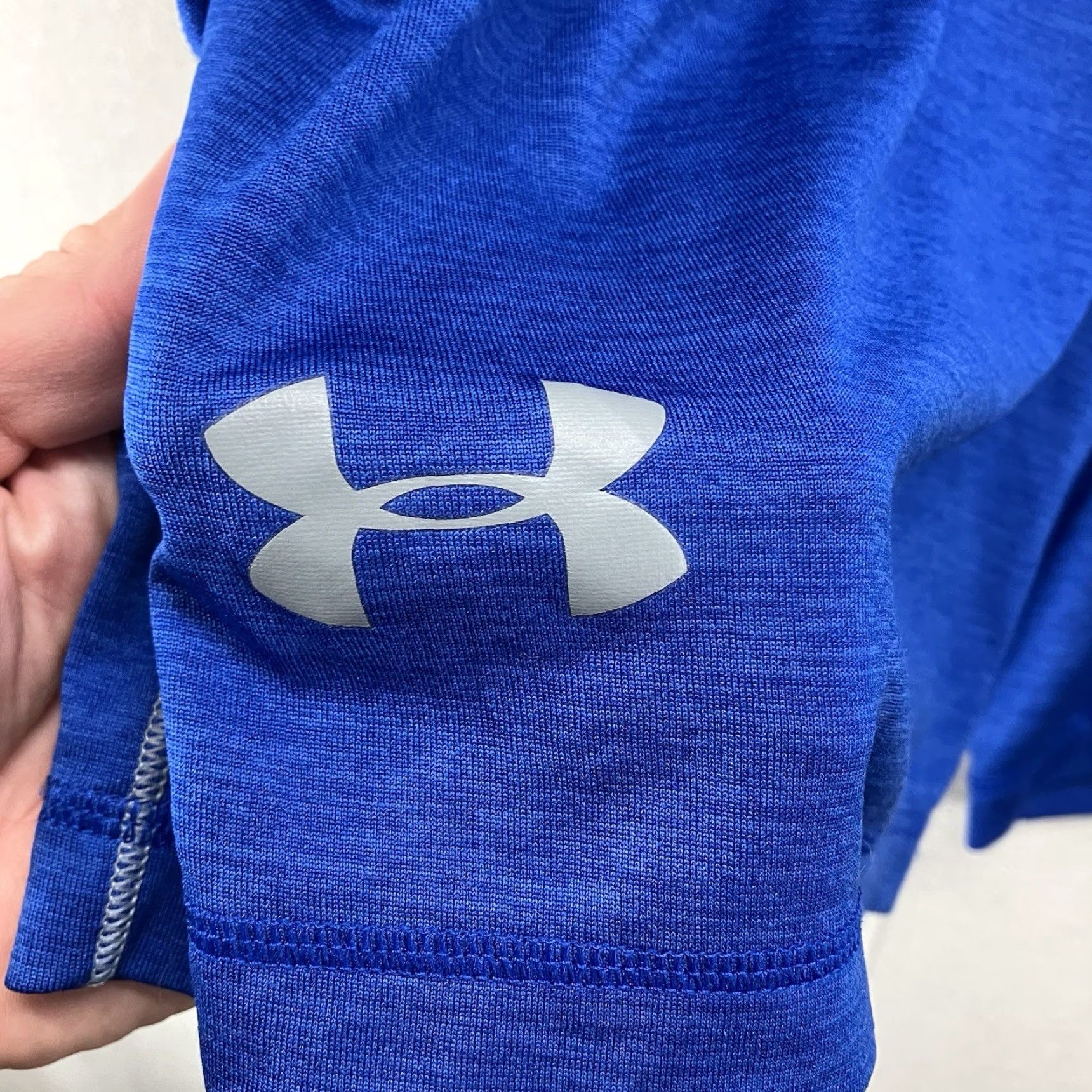 Under Armour Under Armour Mens Shorts 2XL Loose Fit HeatGear Blue Gray Pockets Elastic Waist Drawstring Athletic Casual Sports M 40x9 Size US 39 - 2 Thumbnail