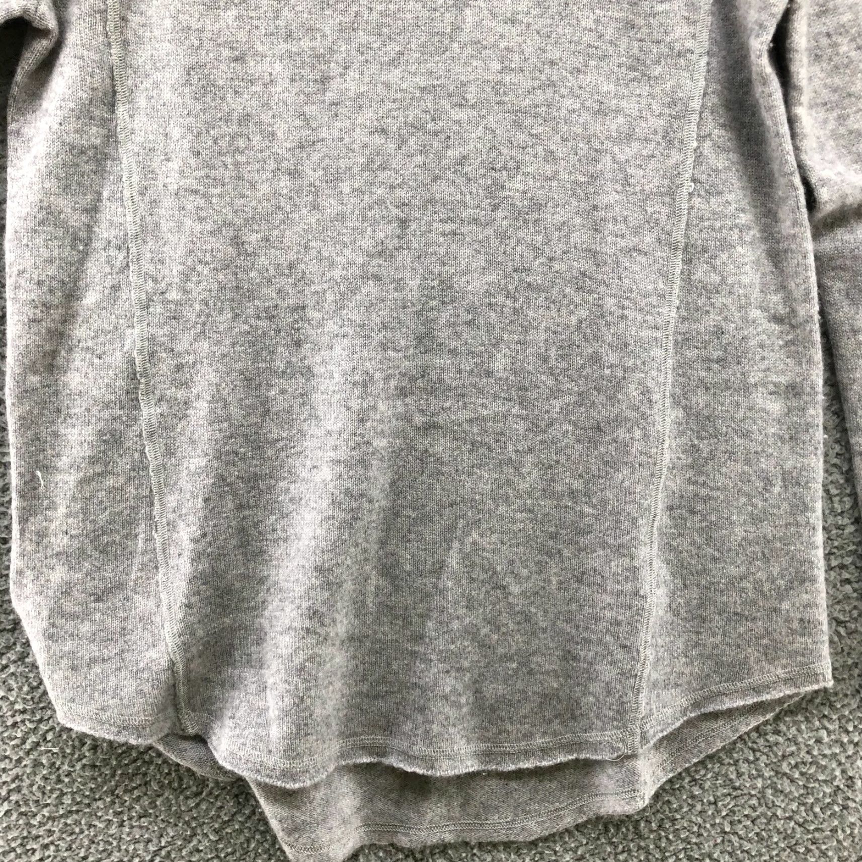 AQUA Aqua Sweater Womens XS Gray Cold Shoulder Crewneck 100% Cashmere Pullover Vintage? No Size XS / US 0-2 / IT 36-38 - 4 Thumbnail