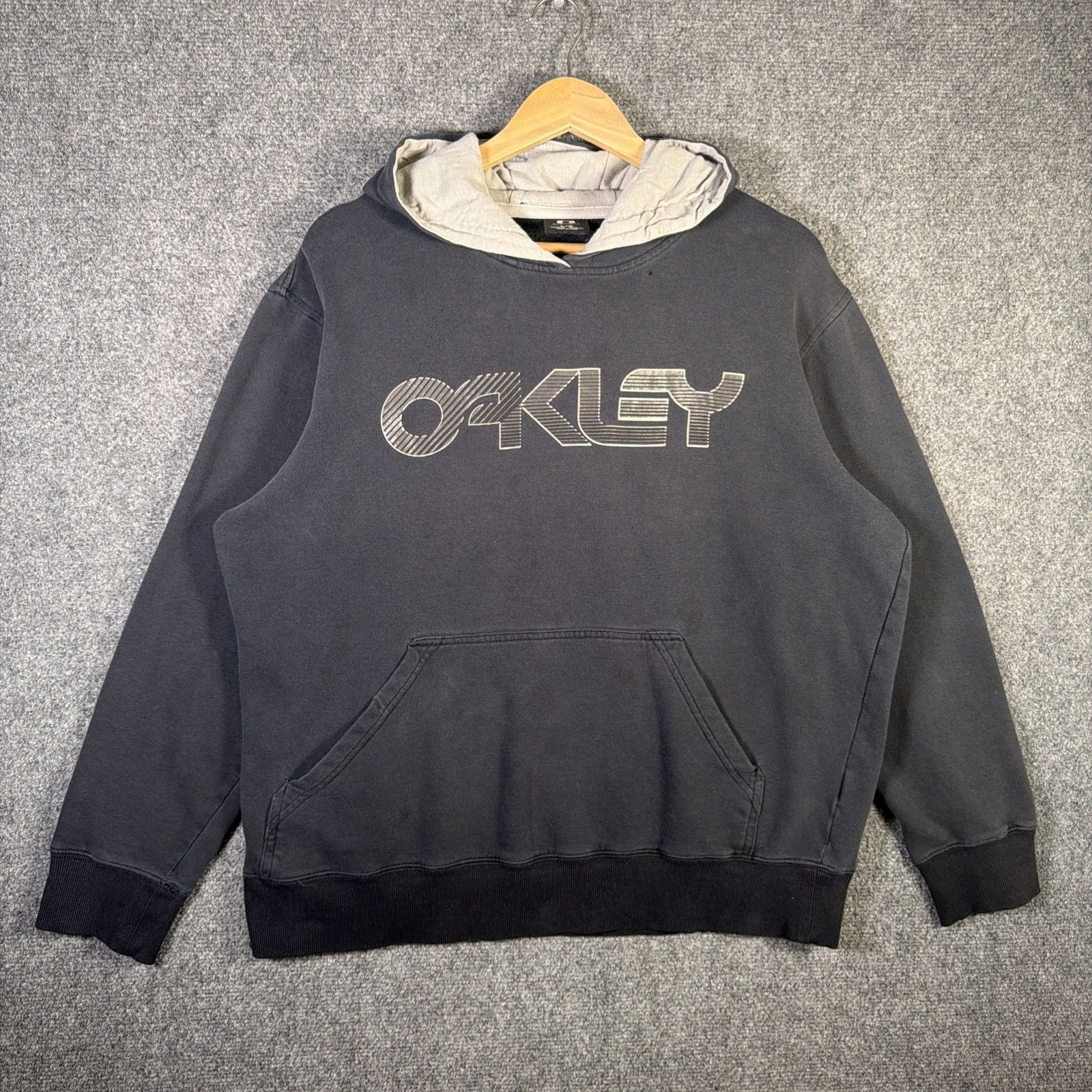 Oakley × Vintage Oakley Software 90's Rare Skull Hoodie grey