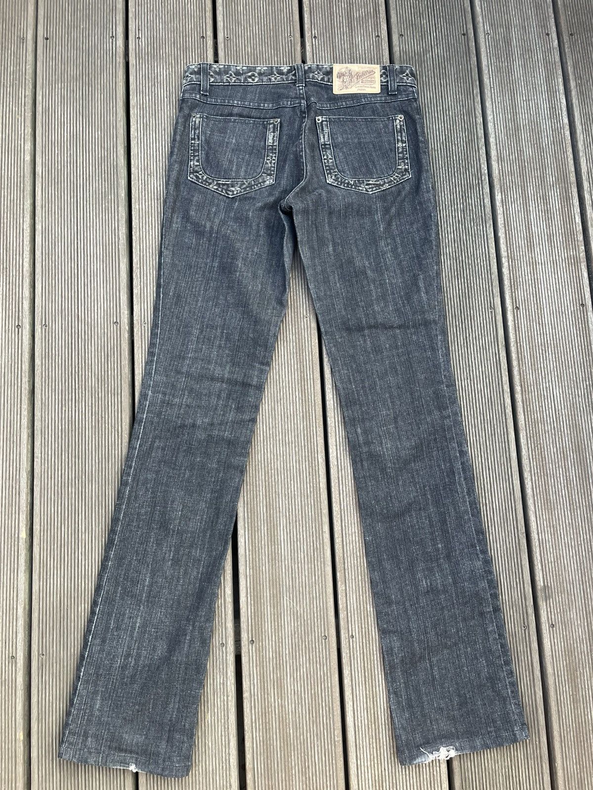 Louis Vuitton Louis Vuitton LV pants vintage logo jean pants monogram Size 26" / US 2 / IT 38 - 13 Thumbnail