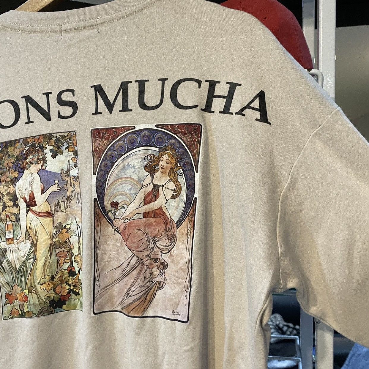 Japanese Brand Rag Machine x Alfons Mucha Art Nouveau Long Sleeve T-Shirt Size US L / EU 52-54 / 3 - 6 Thumbnail