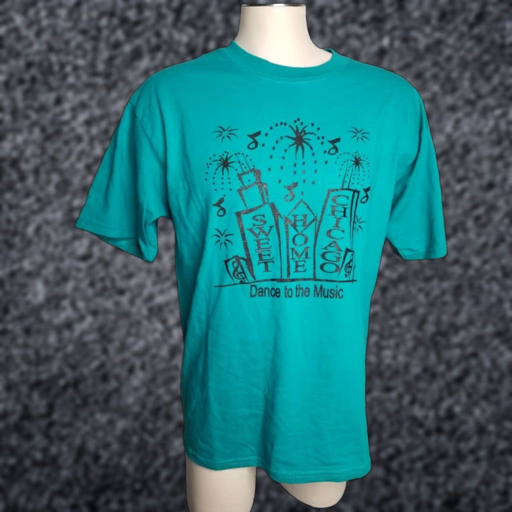 Gildan Vintage Retro Mens L Sweet Home Blue Chicago Graphic T Shirt Dance to the Music Size US L / EU 52-54 / 3 - 1 Thumbnail