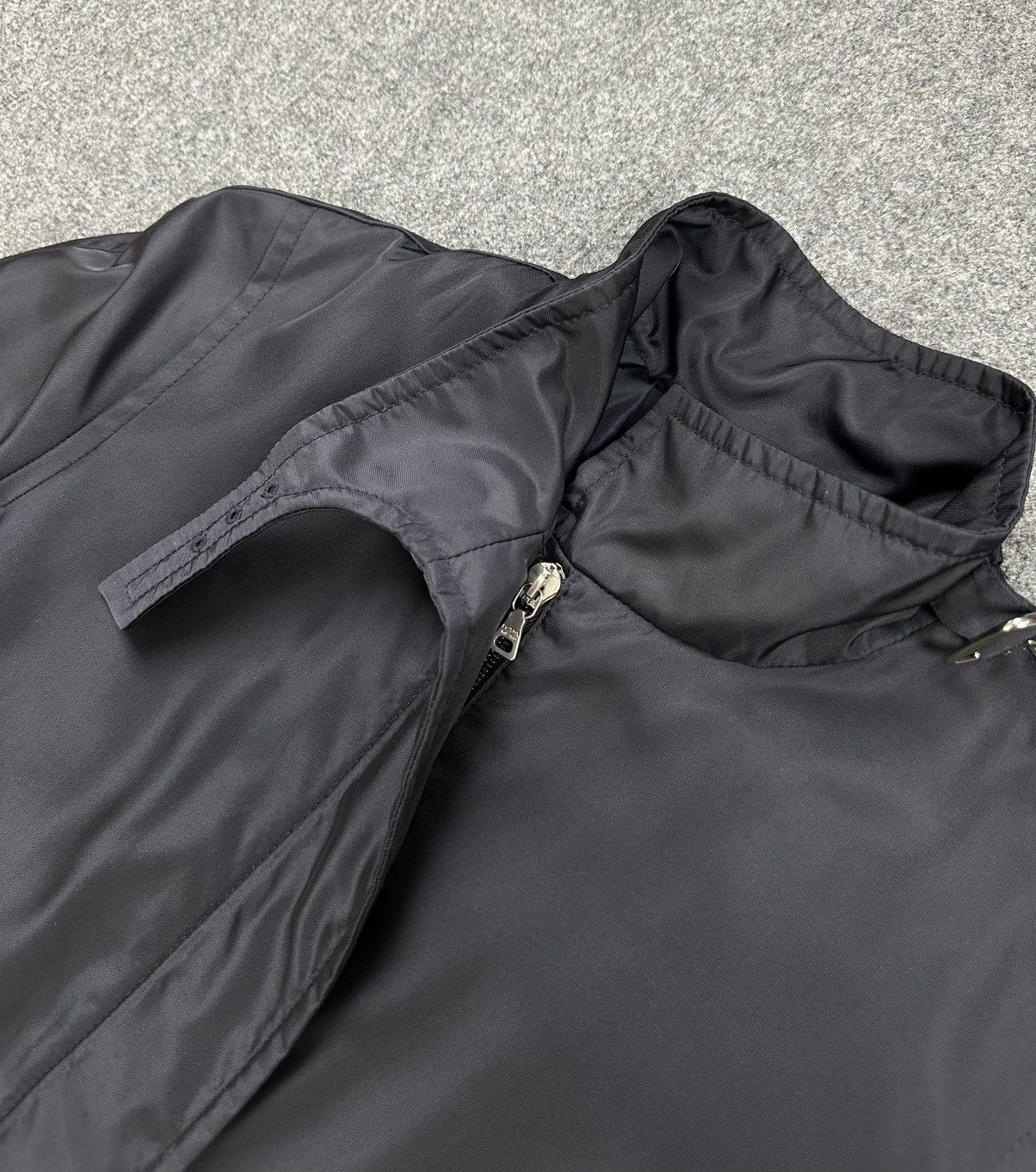 Prada Prada - Mac Zip-Up Nylon Coat - Emblem Logo With Neck Strap Size US M / EU 48-50 / 2 - 7 Thumbnail